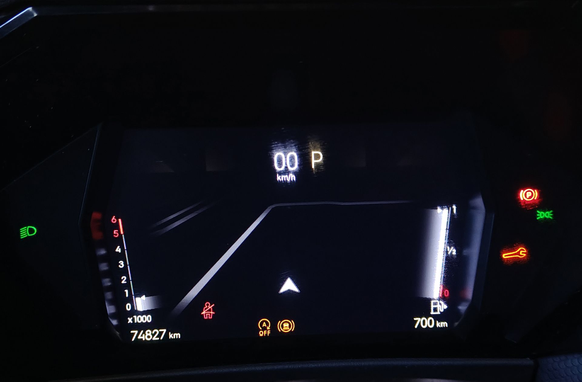 DS DS 4 BlueHDi 130 Trocadero - foto 26