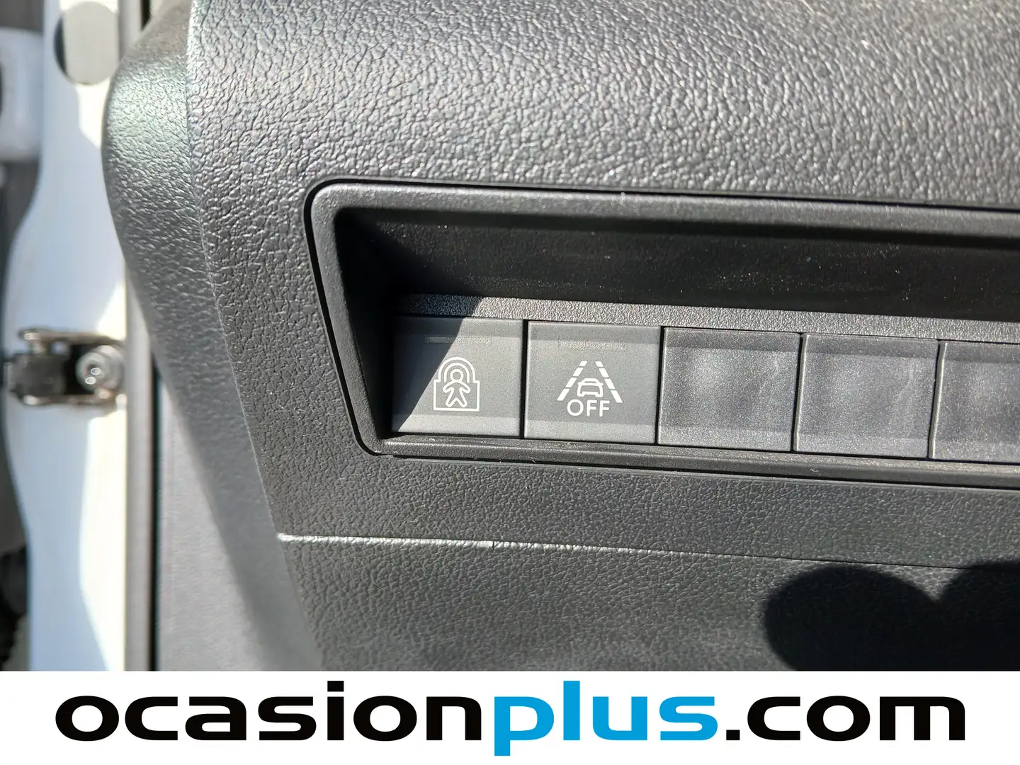 Foto Peugeot Rifter Peugeot Rifter PureTech 110 Active Standard Nav+ (110 CV)