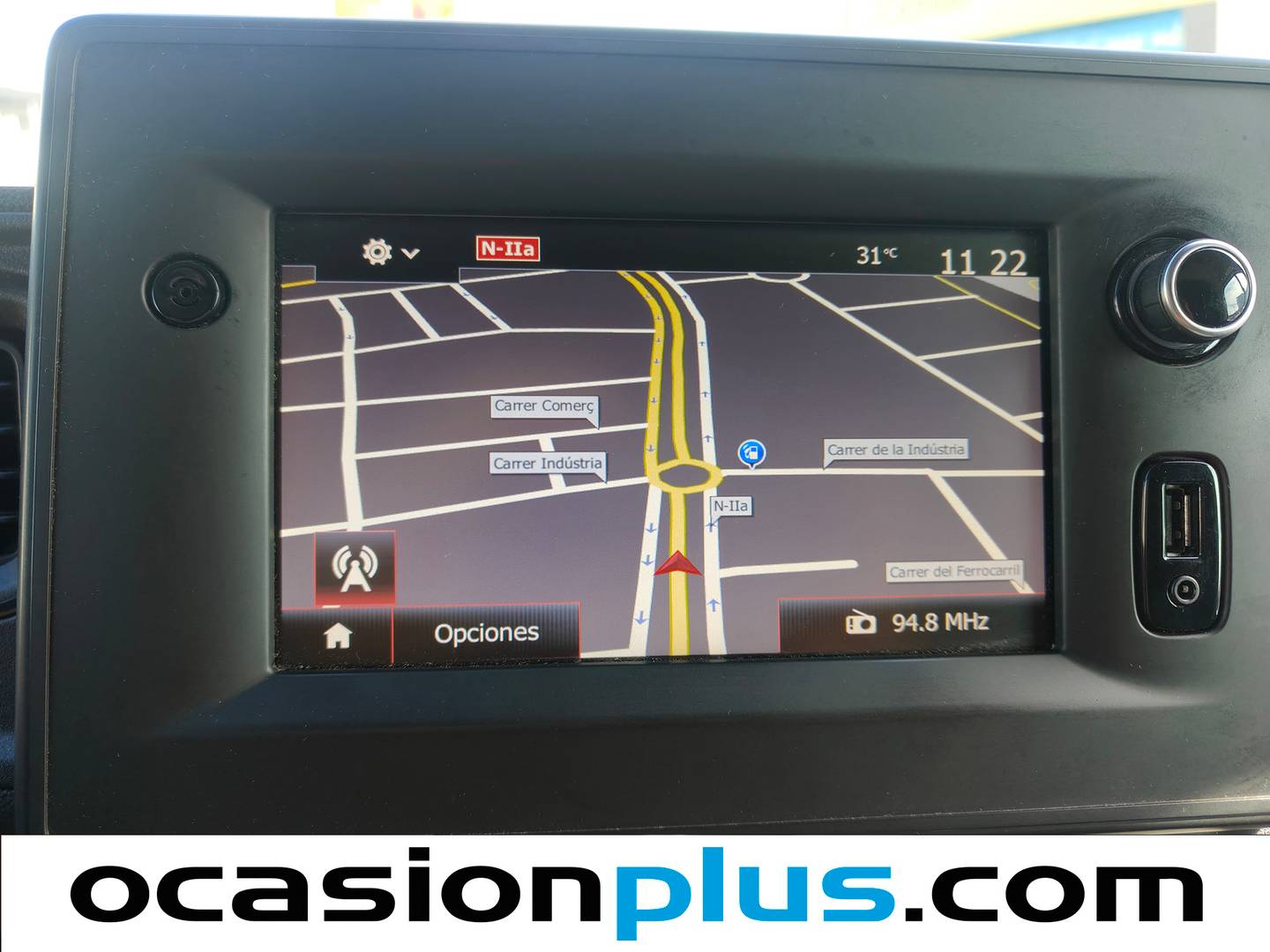 Extras y acabados del Renault Master Renault Master Furgon Energy Blue dCi 145 L3H2 3500 RS (145 CV)