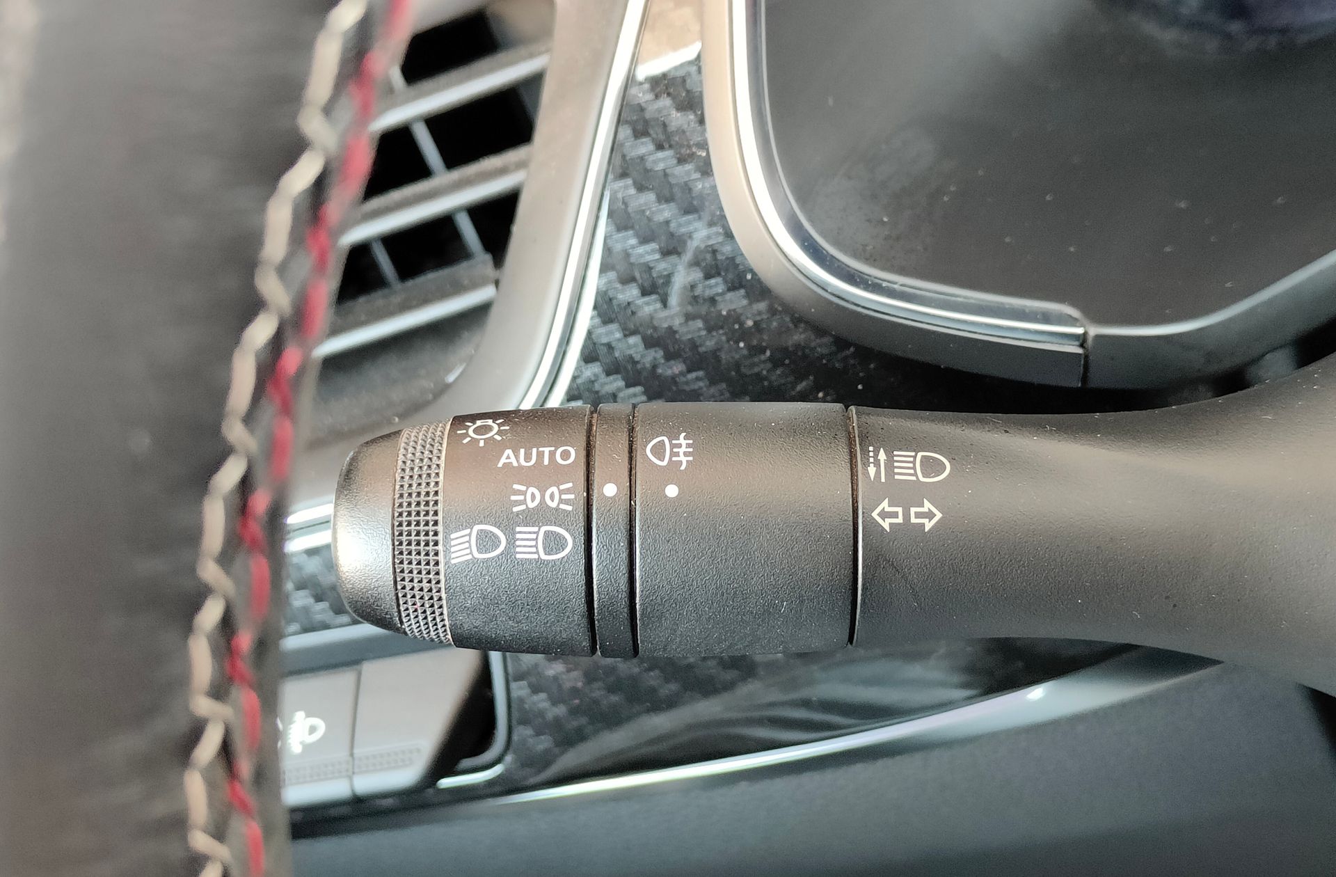 Renault Arkana RS Line TCe EDC Microhíbrido - foto 27