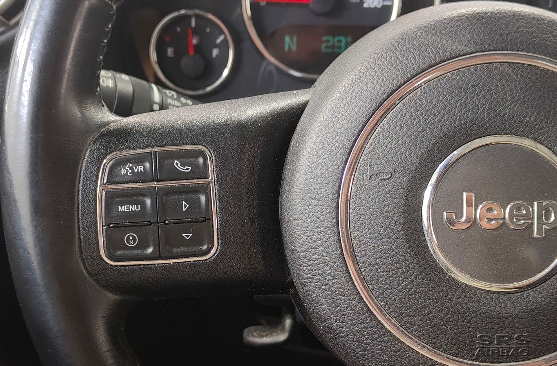 Jeep Wrangler 2.8 CRD Sahara - foto 22
