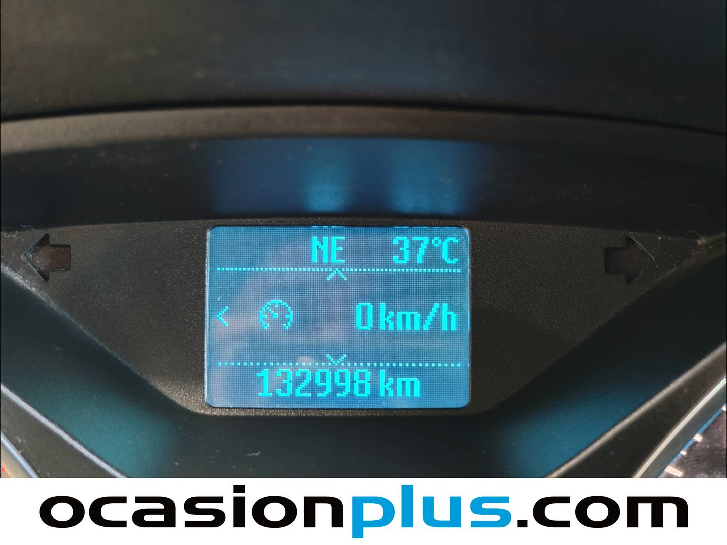 Extras y acabados del Ford Kuga Ford Kuga 2.0 TDCI S&S Trend 4x2 (140 CV)