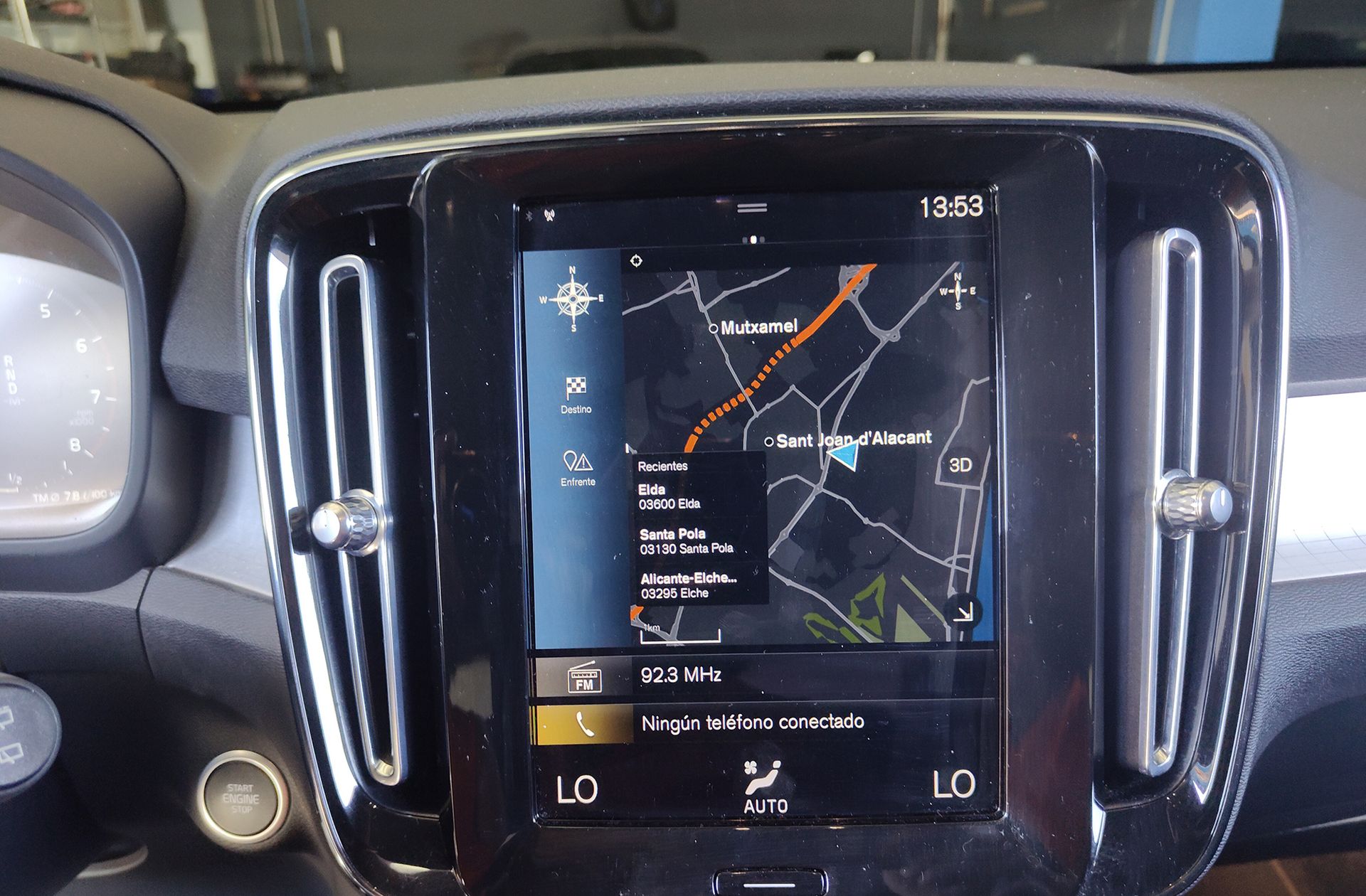 Volvo XC40 T2 Momentum Pro - foto 7
