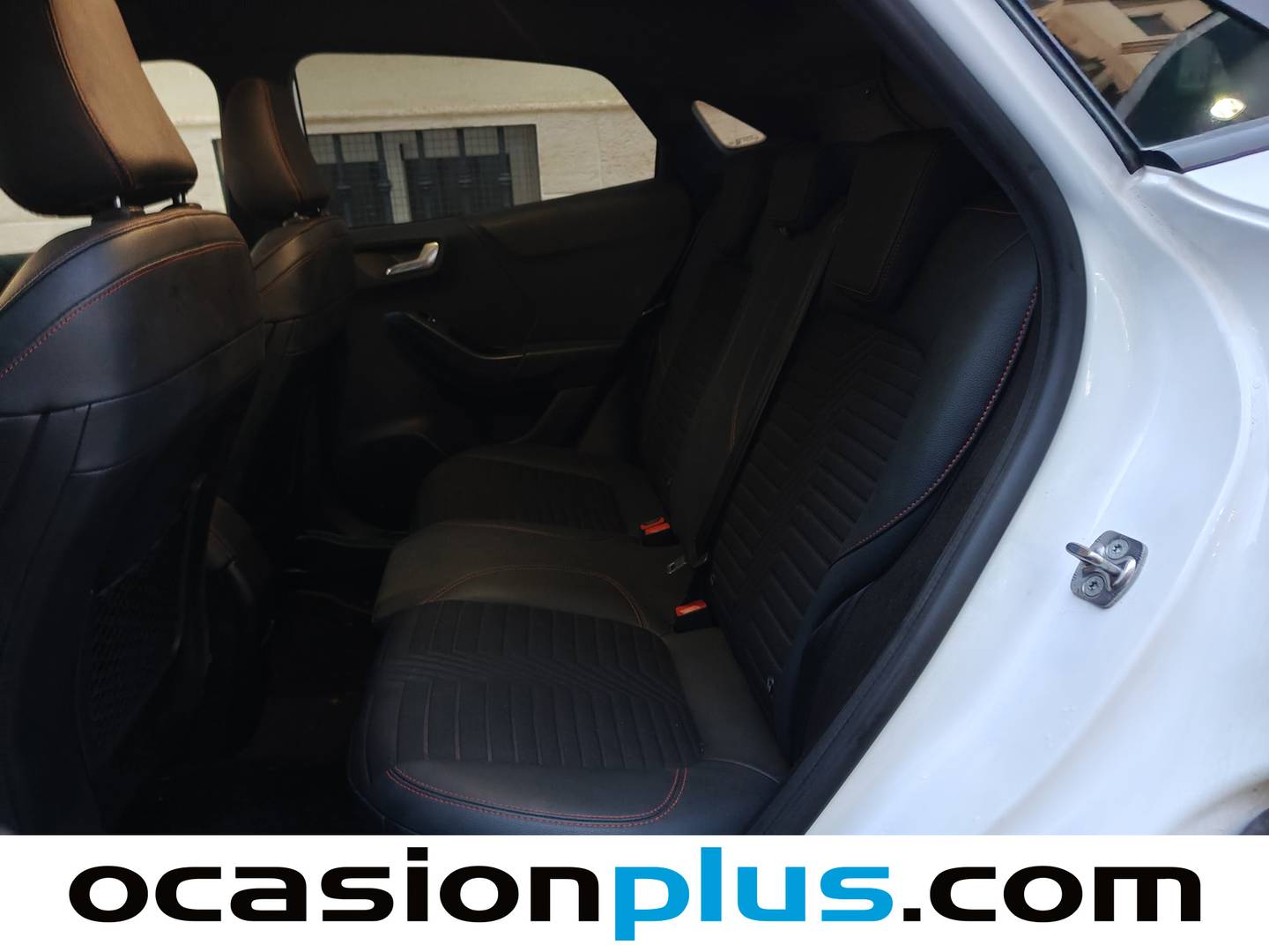 Foto Ford Puma Ford Puma 1.0 EcoBoost MHEV ST-Line X (125 CV)