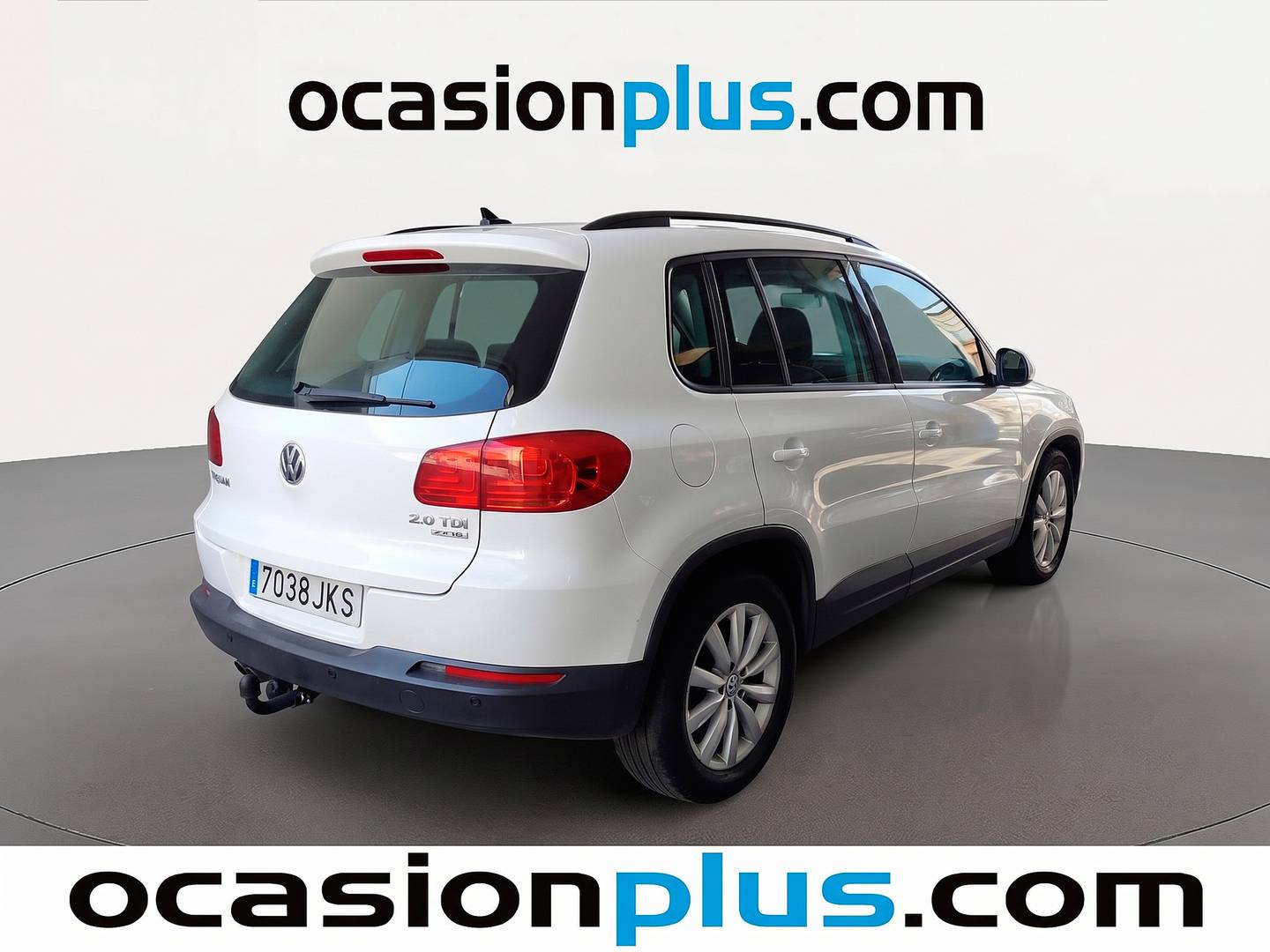 Foto trasera Volkswagen Tiguan Volkswagen Tiguan T1 2.0 TDI BMT 4x2 (110 CV) derecha