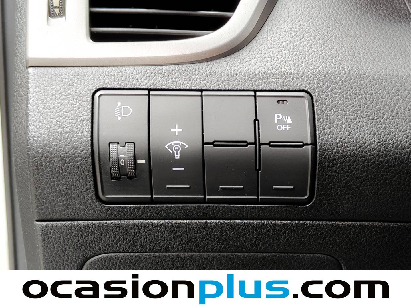 Foto Hyundai i30 Hyundai i30 1.4 Go ! (100 CV)