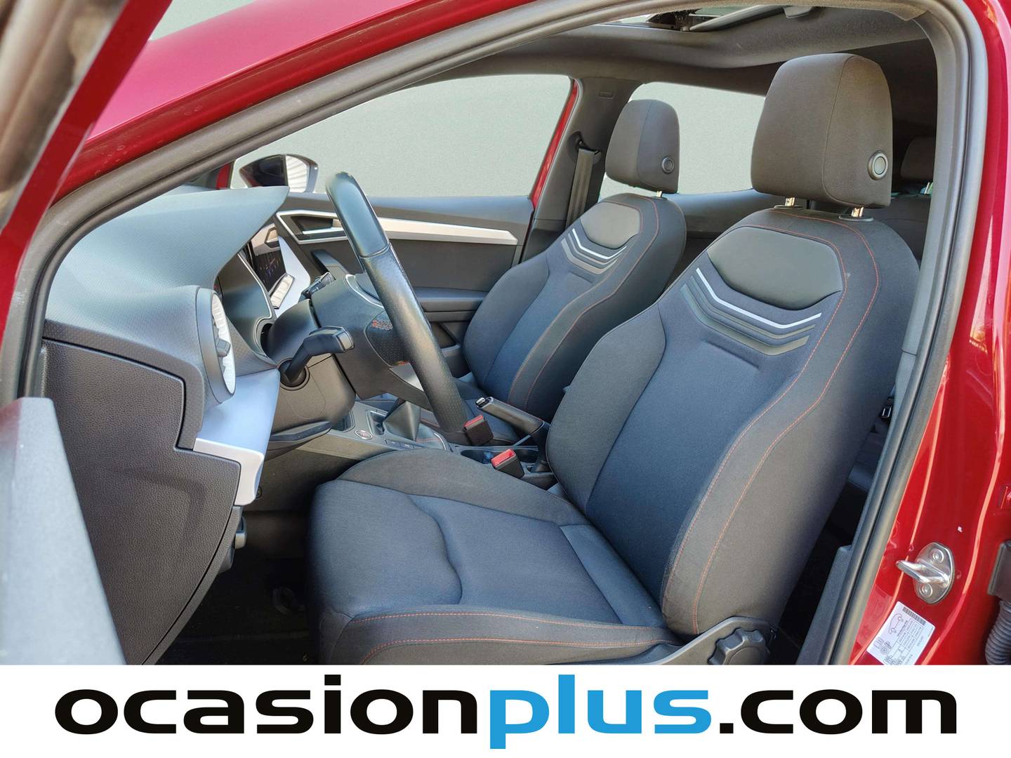 Foto asientos delanteros Seat Ibiza Seat Ibiza 1.0 TSI FR Plus (110 CV)