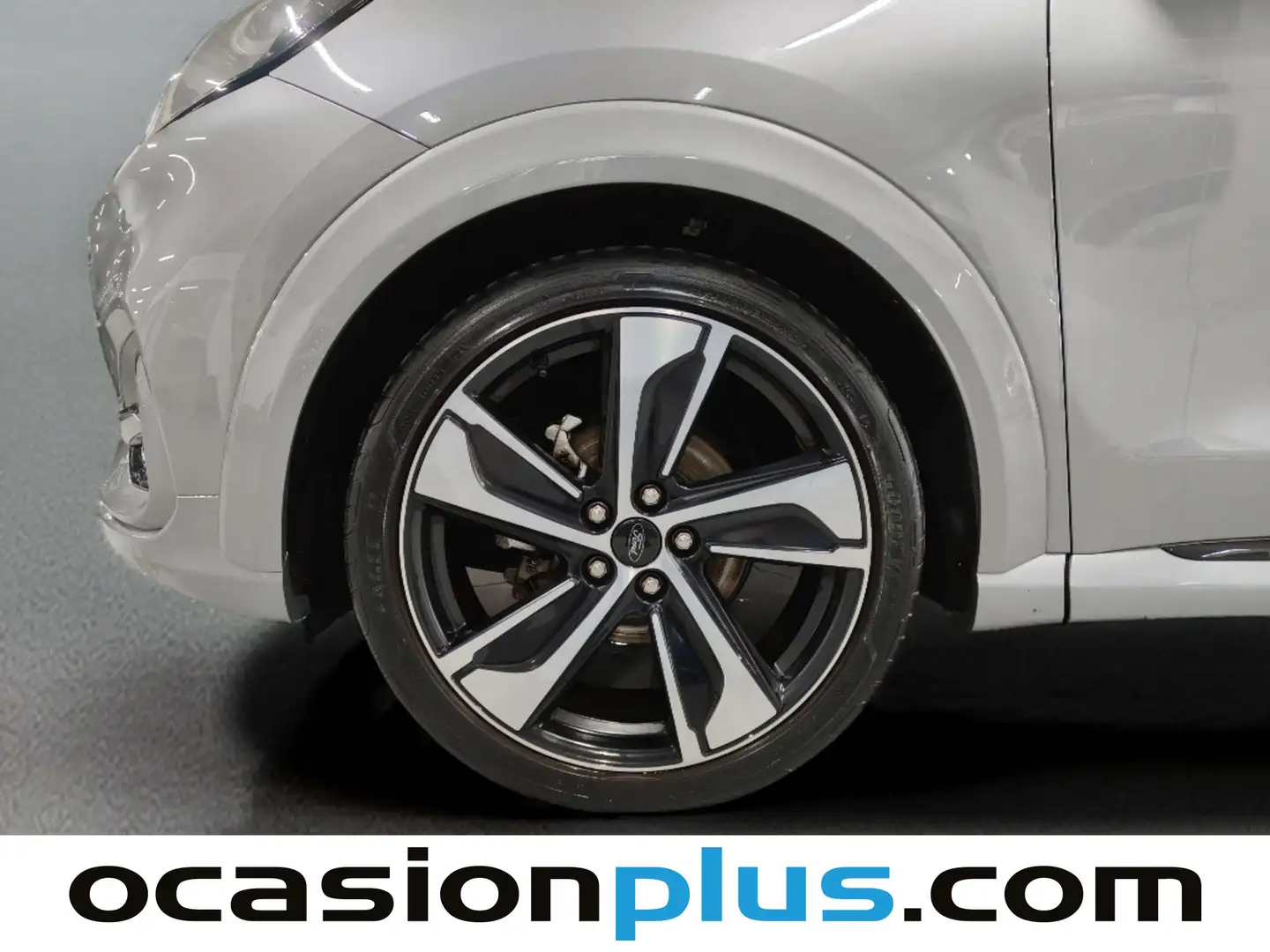 Foto Ford Puma Ford Puma 1.0 EcoBoost MHEV ST-Line Vignale (125 CV)