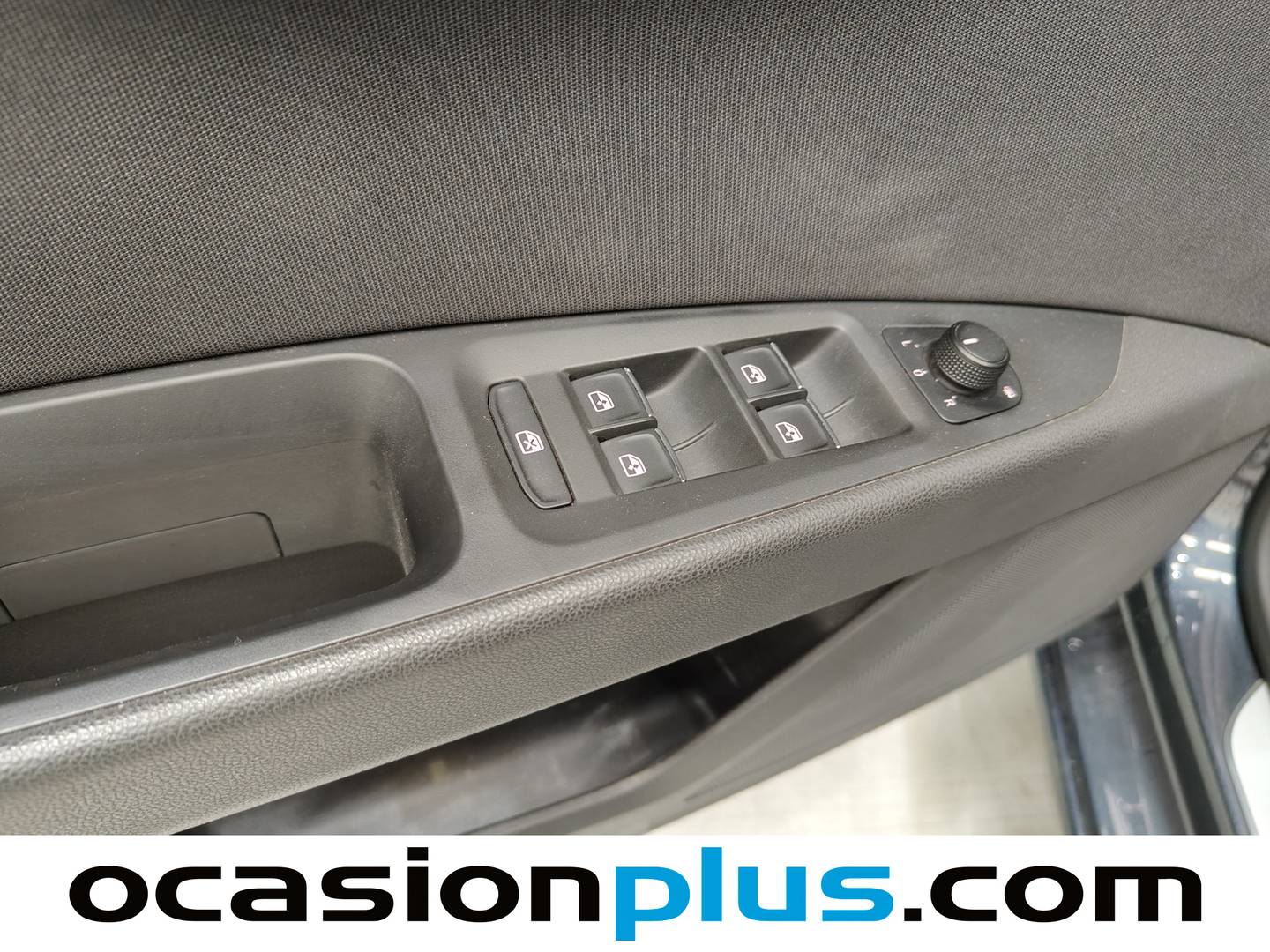 Foto Seat León SEAT León 2.0 TSI S&S FR DSG (190 CV)