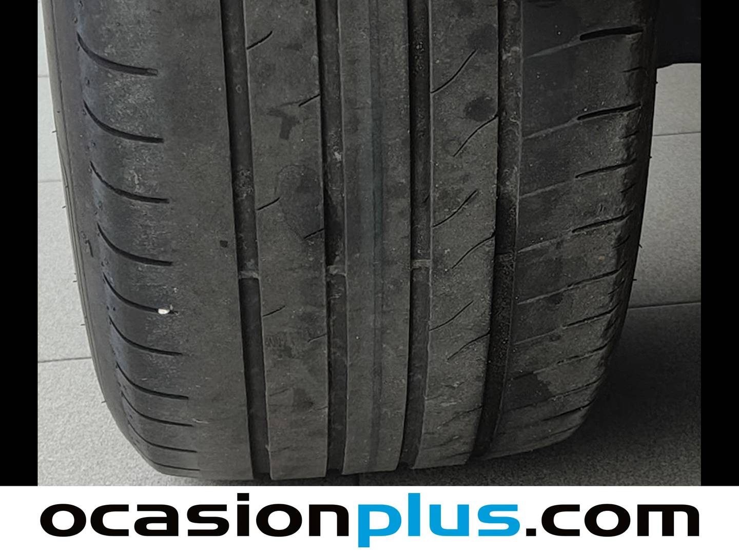 Foto Jeep Avenger Jeep Avenger 1.2 G Summit (100 CV)