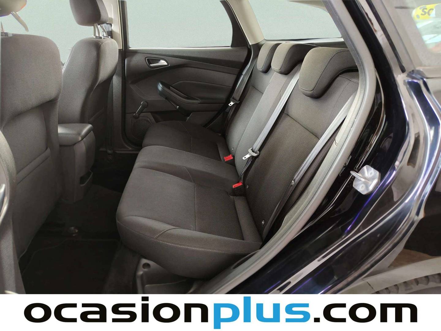 Foto asientos traseros Ford Focus Ford Focus SportBreak 1.6 TI-VCT Trend+ Auto (125 CV)