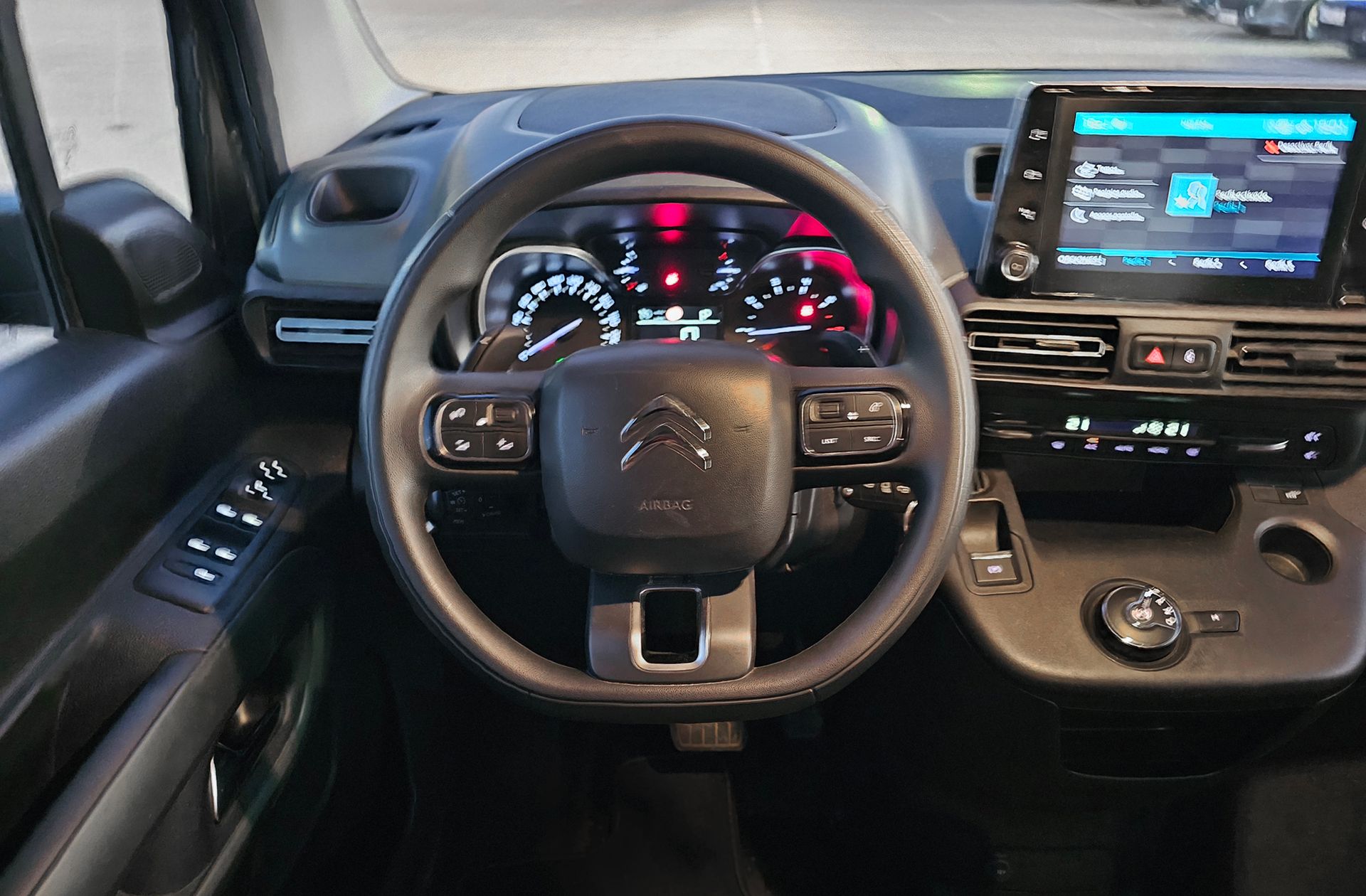 Citroën Berlingo BlueHDi 130 Talla M Shine EAT8 - foto 21