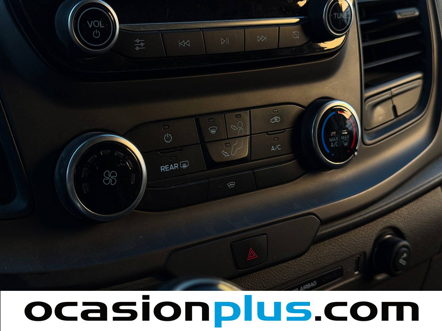 Paquetes del Ford Transit Custom Ford Transit Custom Furgon 2.0 TDCI MHEV 340 L2 Trend (130 CV)