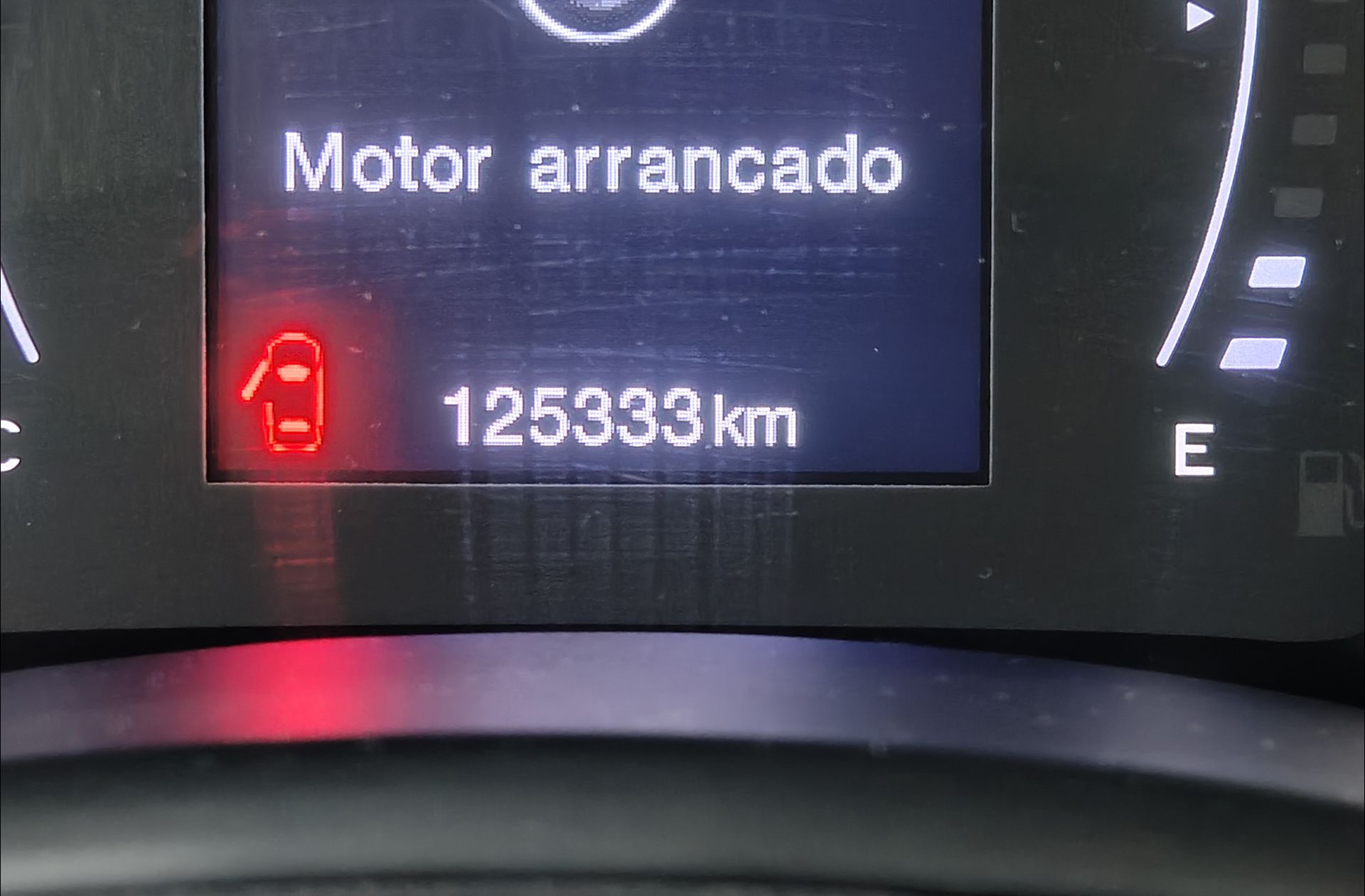 Jeep Renegade 1.6 MultiJet Longitude 4x2 Ddct E6 - foto 19