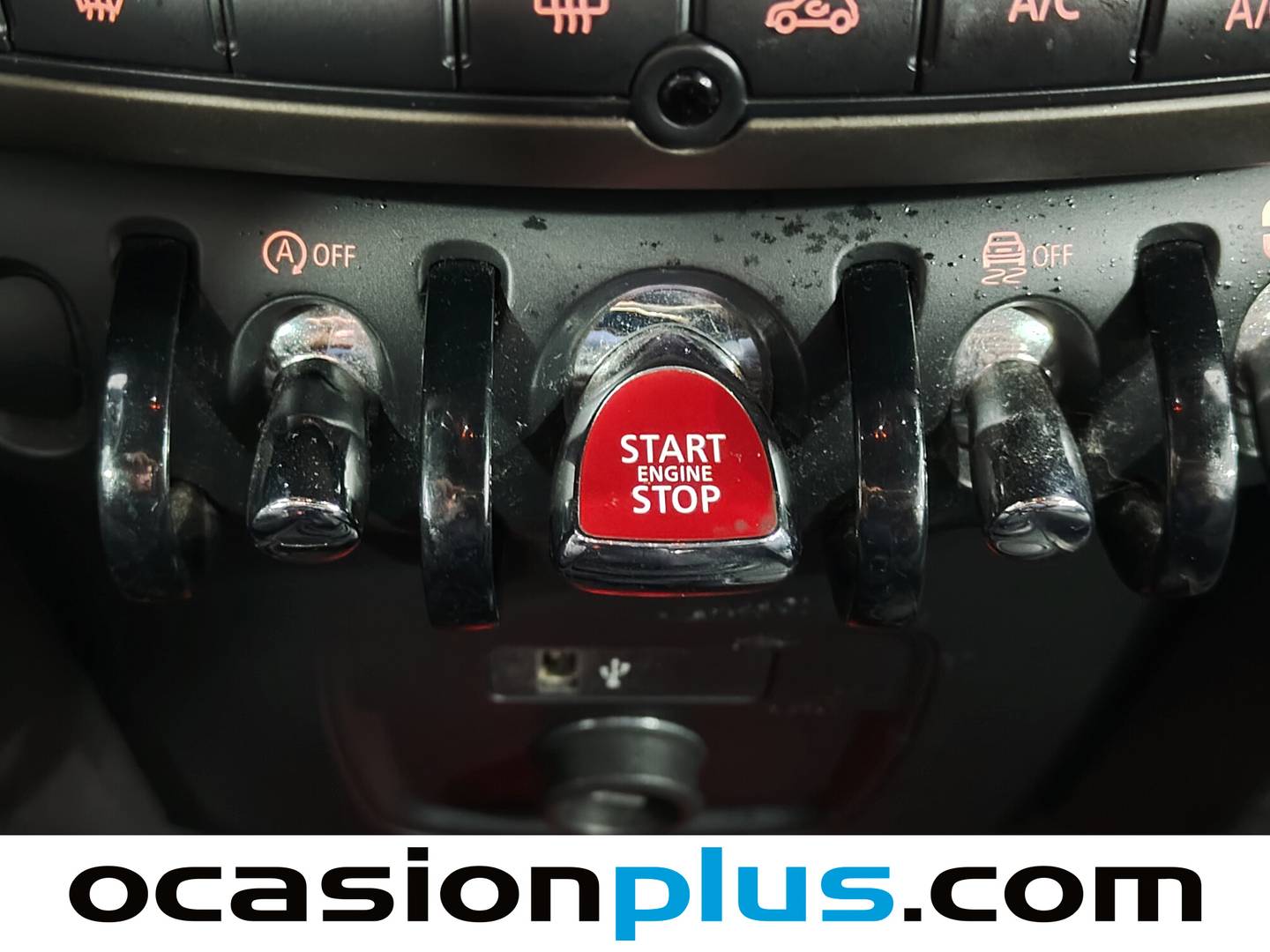 Foto Mini Countryman MINI MINI Countryman One D (116 CV)