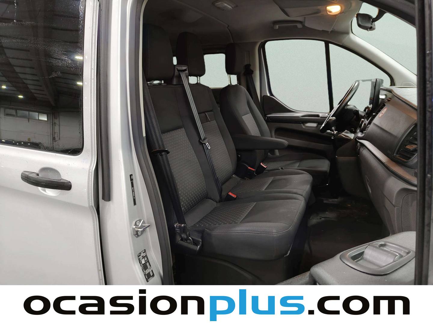 Foto Ford Transit Custom Ford Transit Custom Kombi 2.0 TDCI 320 L1 Trend (130 CV) 9 Plazas