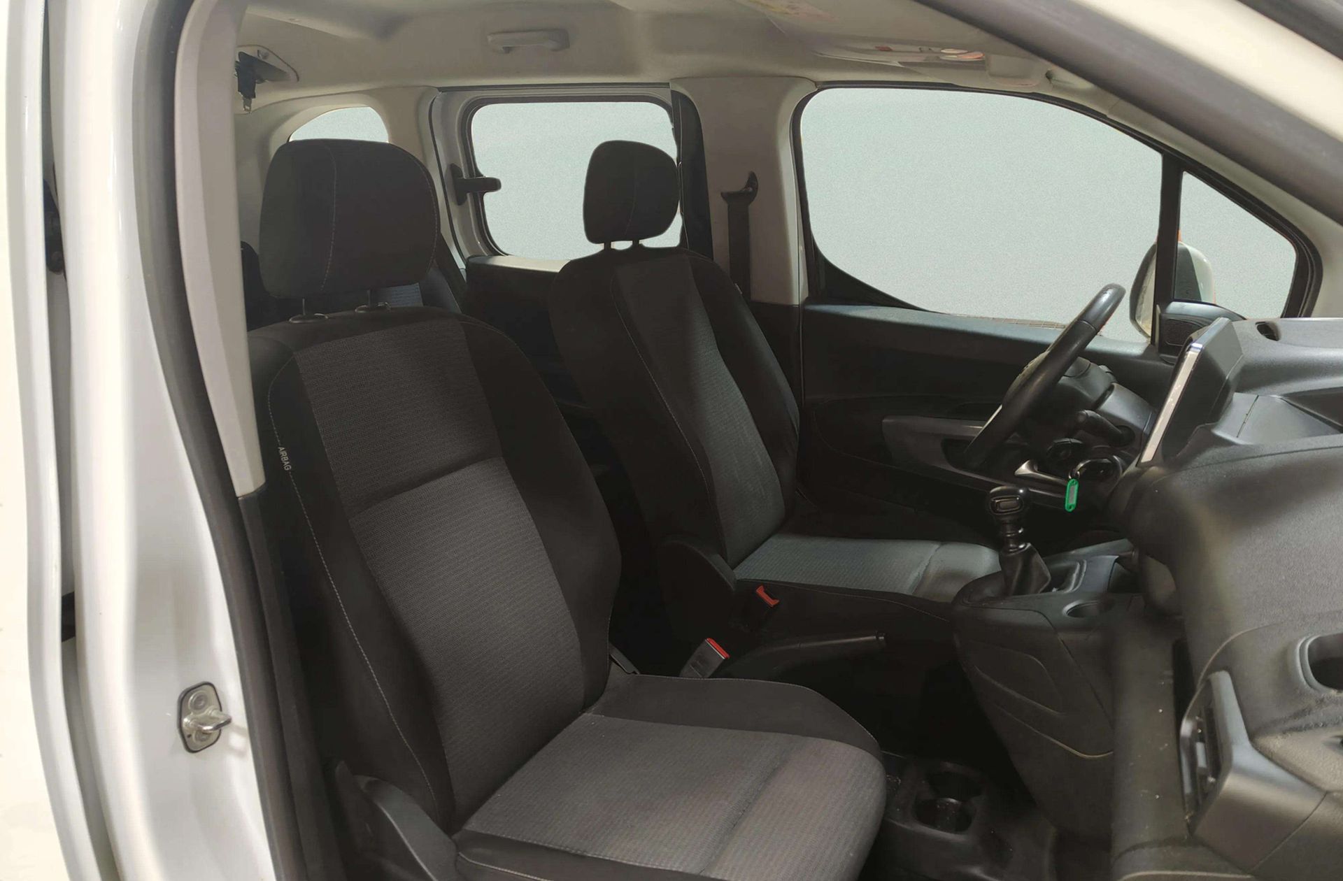 Toyota Proace City 1.5 D VX L1 - foto 16