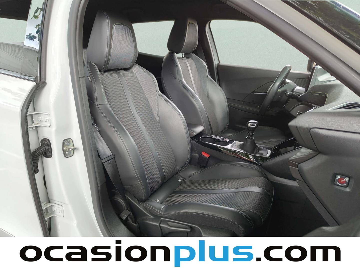 Peugeot 2008 Peugeot 2008 PureTech 130 S&S GT (130 CV) manual