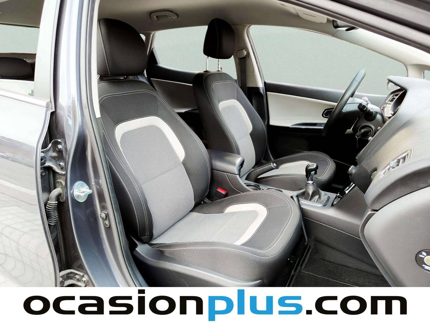 KIA Ceed Kia Ceed 1.0 T-GDi Eco-Dynamics x-Tech17 (120 CV) gasolina