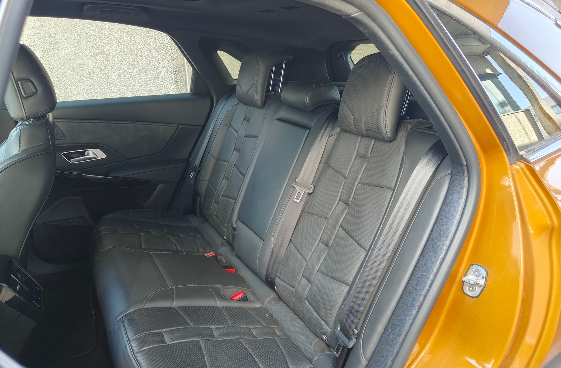 DS DS 7 Crossback E-Tense 300 Grand Chic 4WD - foto 15