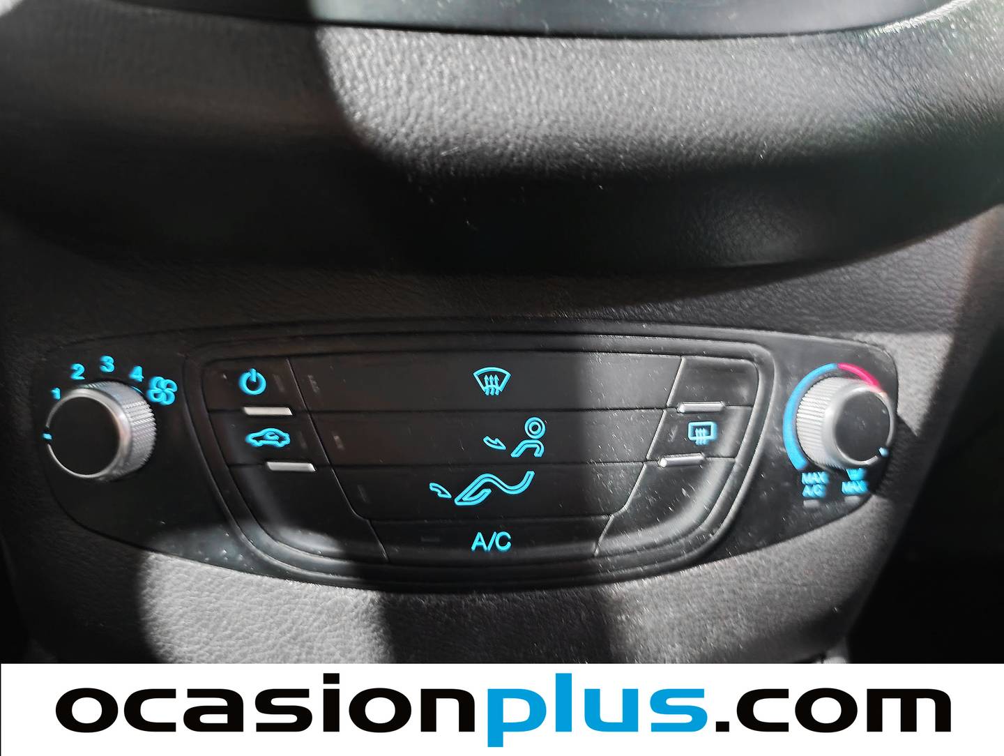 Equipamiento del Ford Transit Courier Ford Transit Courier Furgon 1.5 TDCI Trend (75 CV)