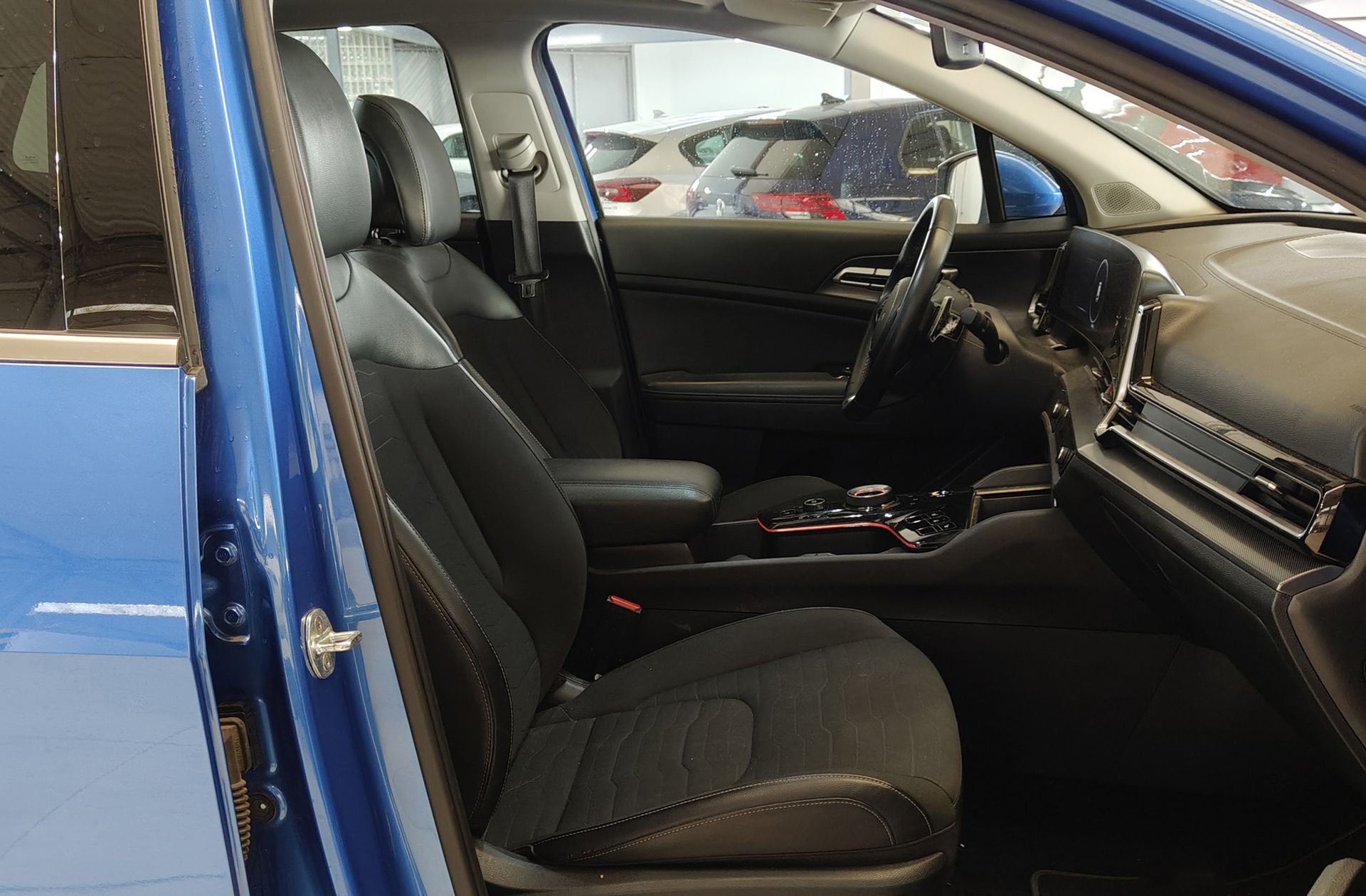 Kia Sportage 1.6 T-GDi MHEV Tech 4x2 DCT - foto 21