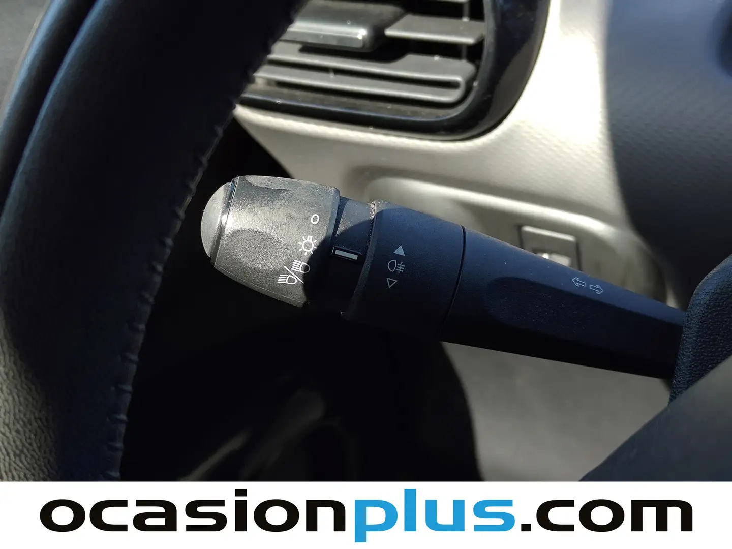 Foto Citroën C4 Cactus Citroen C4 Cactus PureTech 82 Feel (82 CV)