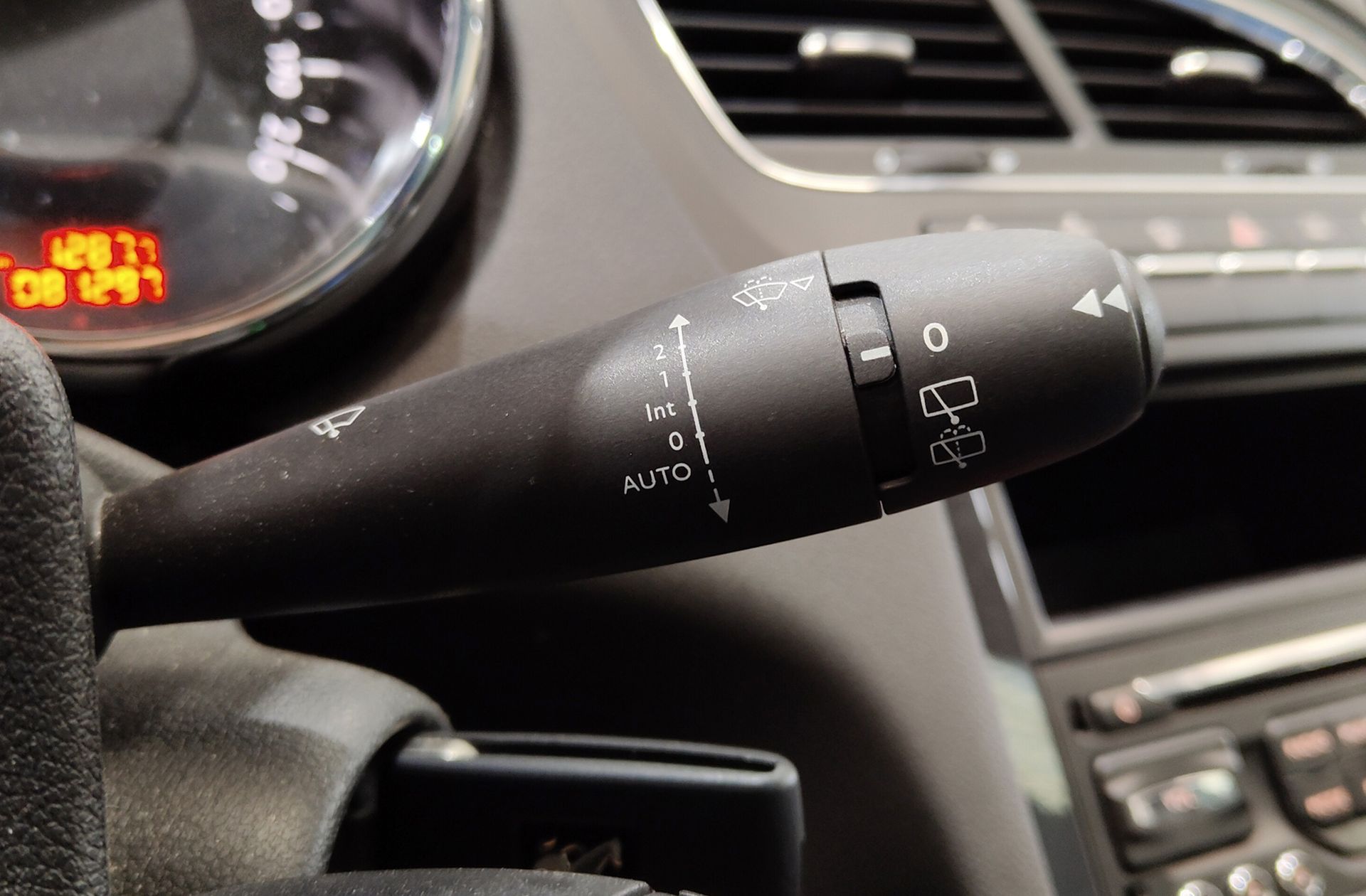 Peugeot 5008 Allure 1.2 PureTech 7 plazas - foto 34