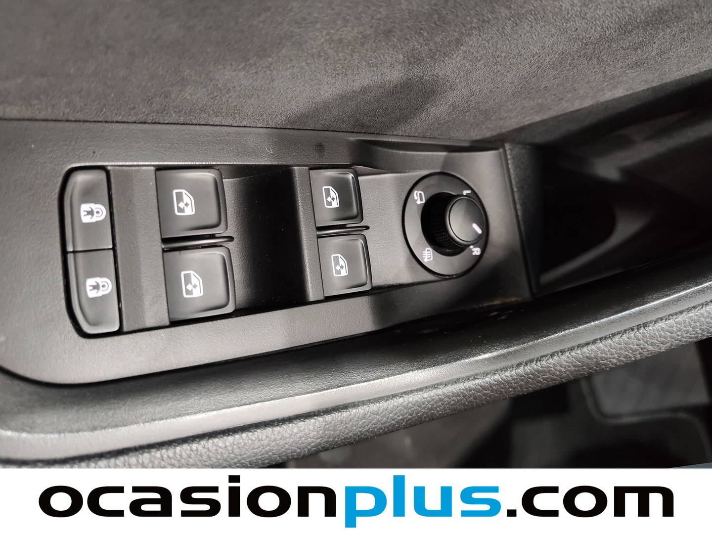 Skoda Superb Skoda Superb Combi 2.0 TDI Sport Line DSG (190 CV) seminuevo