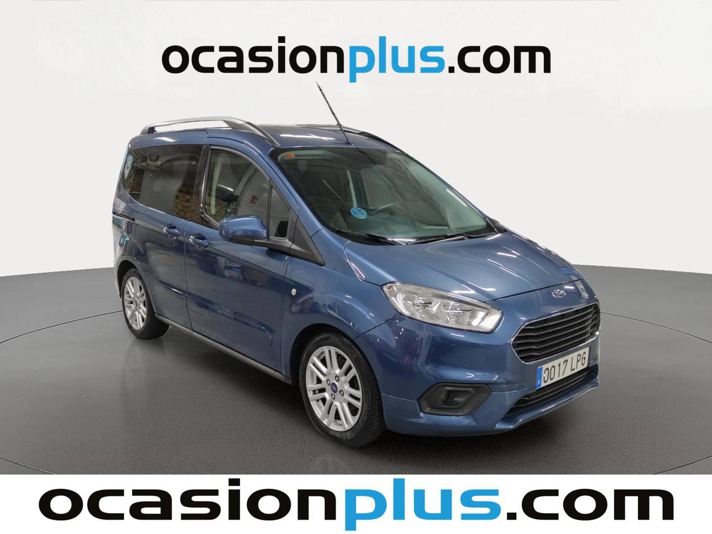 Foto delantera Ford Tourneo Courier Ford Tourneo Courier 1.5 TDCi Titanium (100 CV) derecha