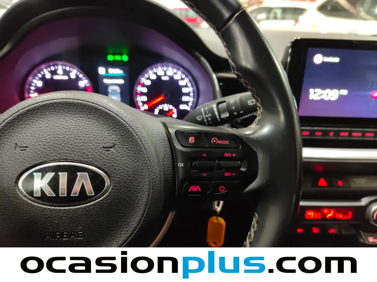 Foto KIA Stonic Kia Stonic 1.0 T-GDi MHEV Drive iMT  (100 CV)