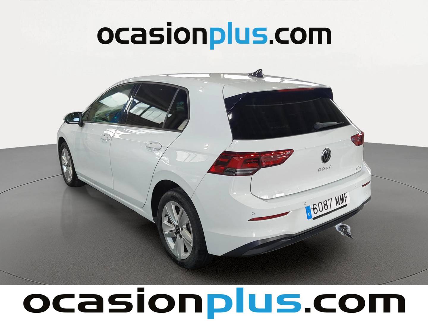 Foto trasera Volkswagen Golf Volkswagen Golf Life 1.0 eTSI (110 CV) DSG izquierda
