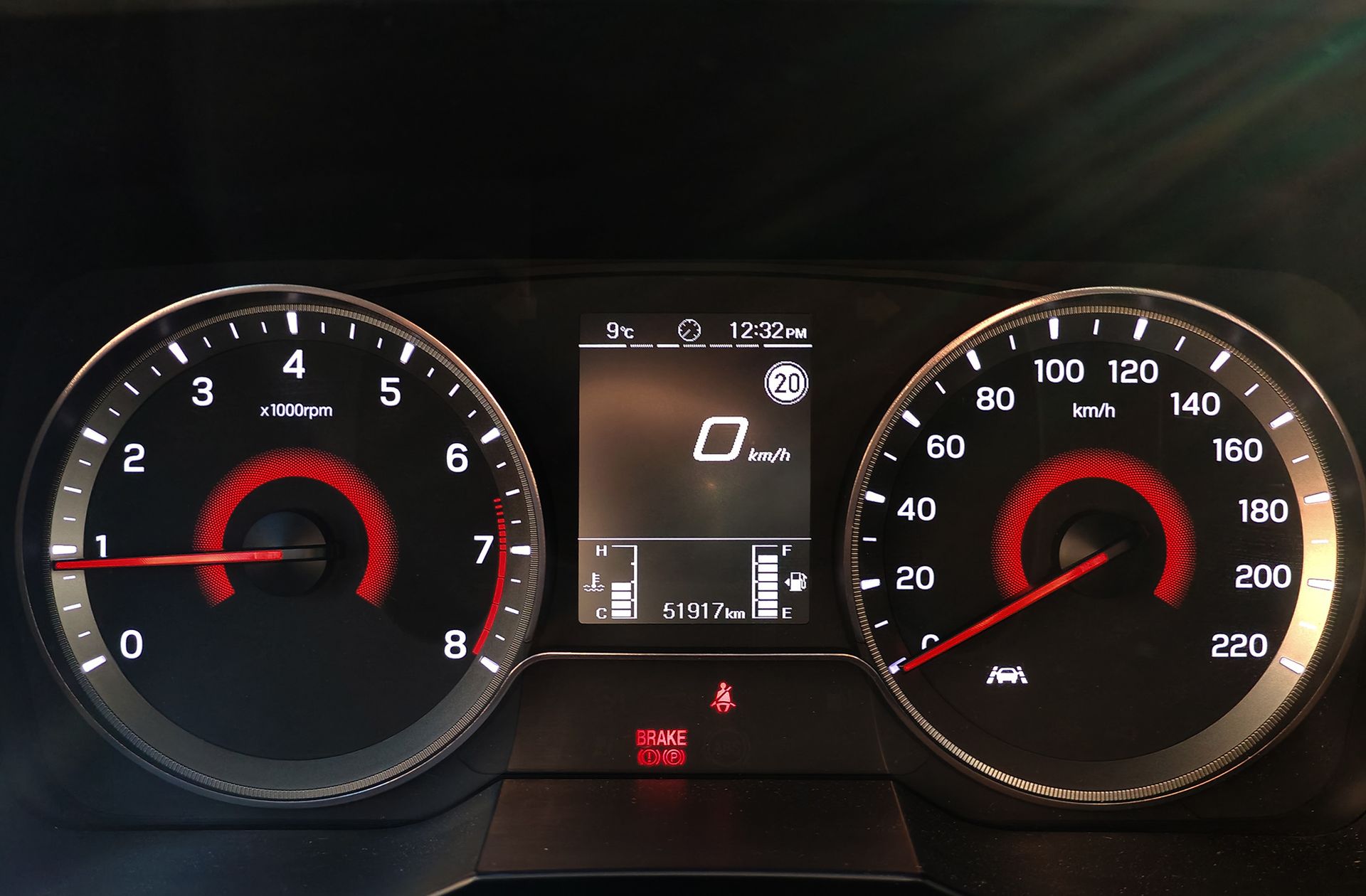 SsangYong Tivoli G12T Urban Plus - foto 25