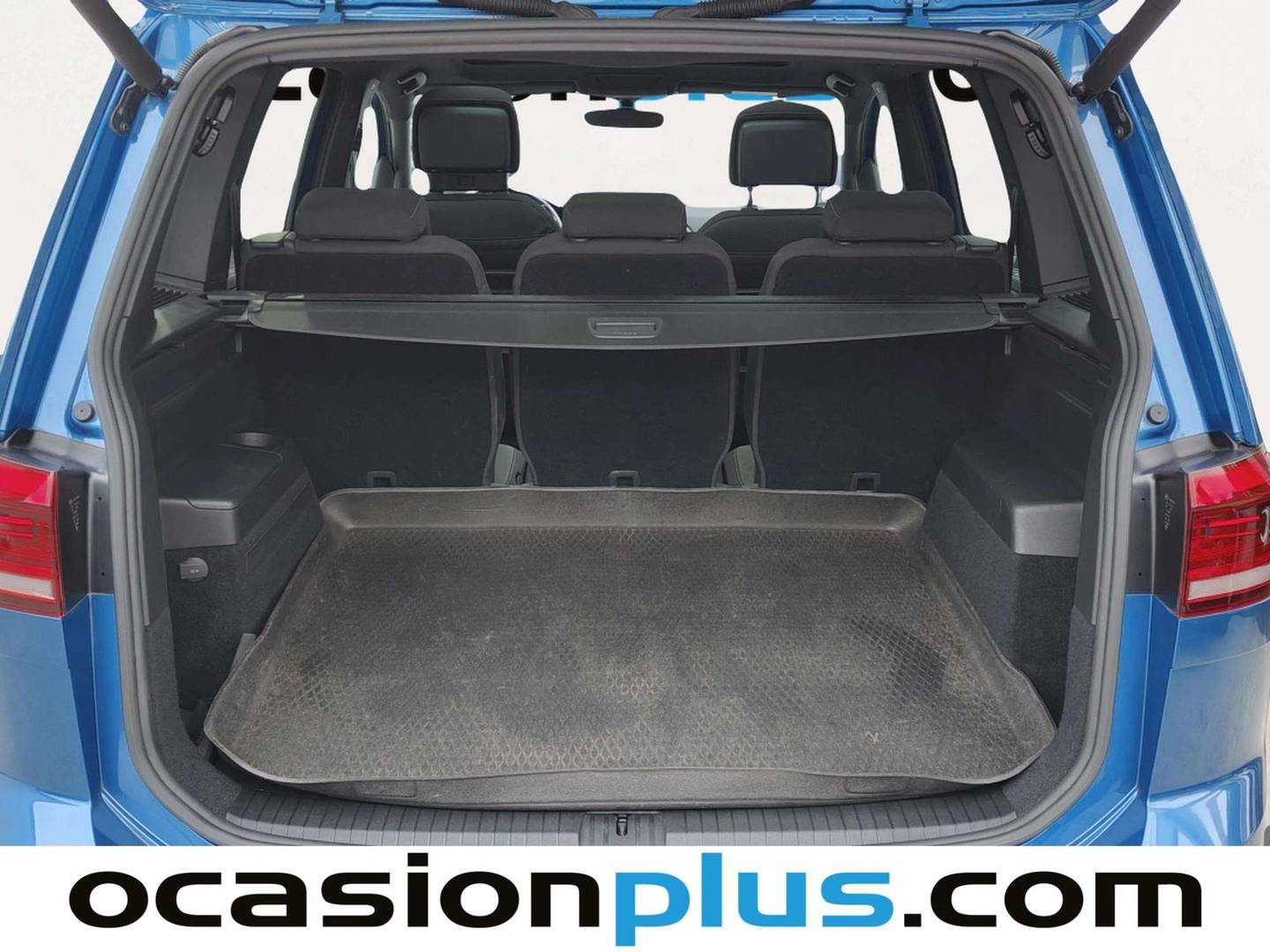 Foto Volkswagen Touran Volkswagen Touran Sport 1.8 TSI (180 CV) DSG 7 Plazas Pack R-Line siete plazas