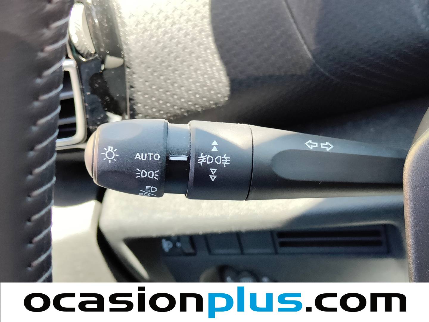 Acabados Citroën C4 Citroën C4 BlueHDi 130 S&S Shine EAT8 (130 CV)