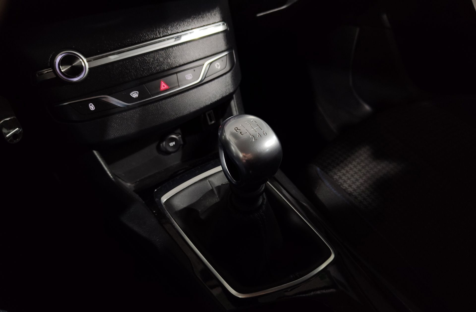 Peugeot 308 BlueHDi 130 Style - foto 5