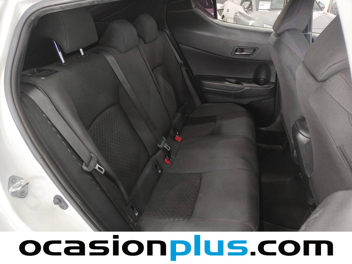 Toyota C-HR Toyota C-HR 1.8 125H Active (122 CV) km 0