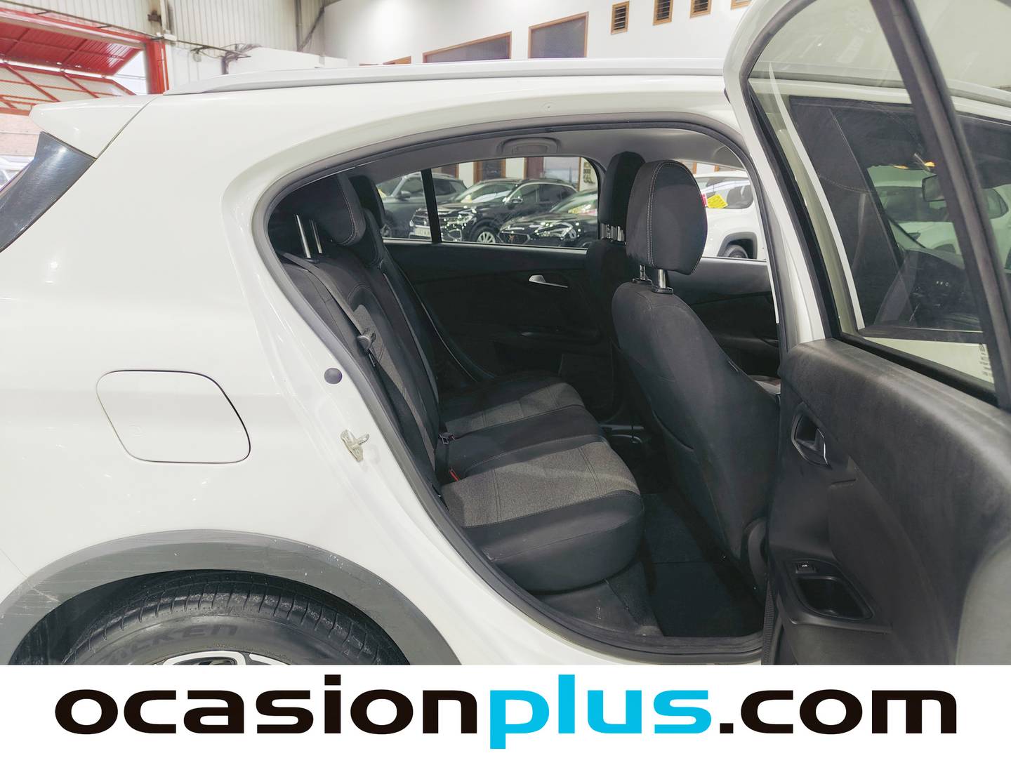 Foto Fiat Tipo Fiat Tipo 1.5 Hybrid Cross DCT (130 CV)