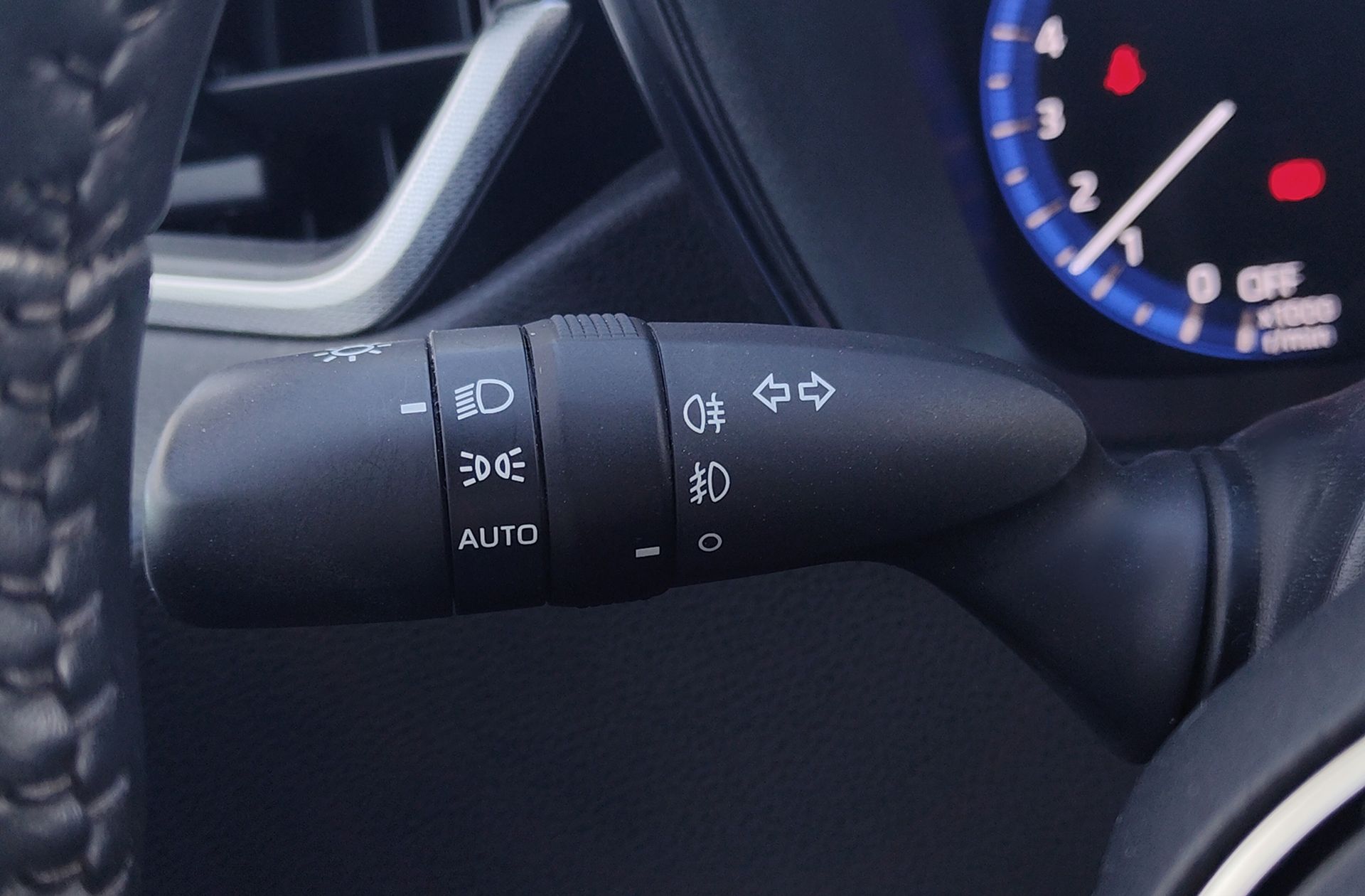 Toyota Corolla Touring Sport 125H Style E-CVT - foto 30