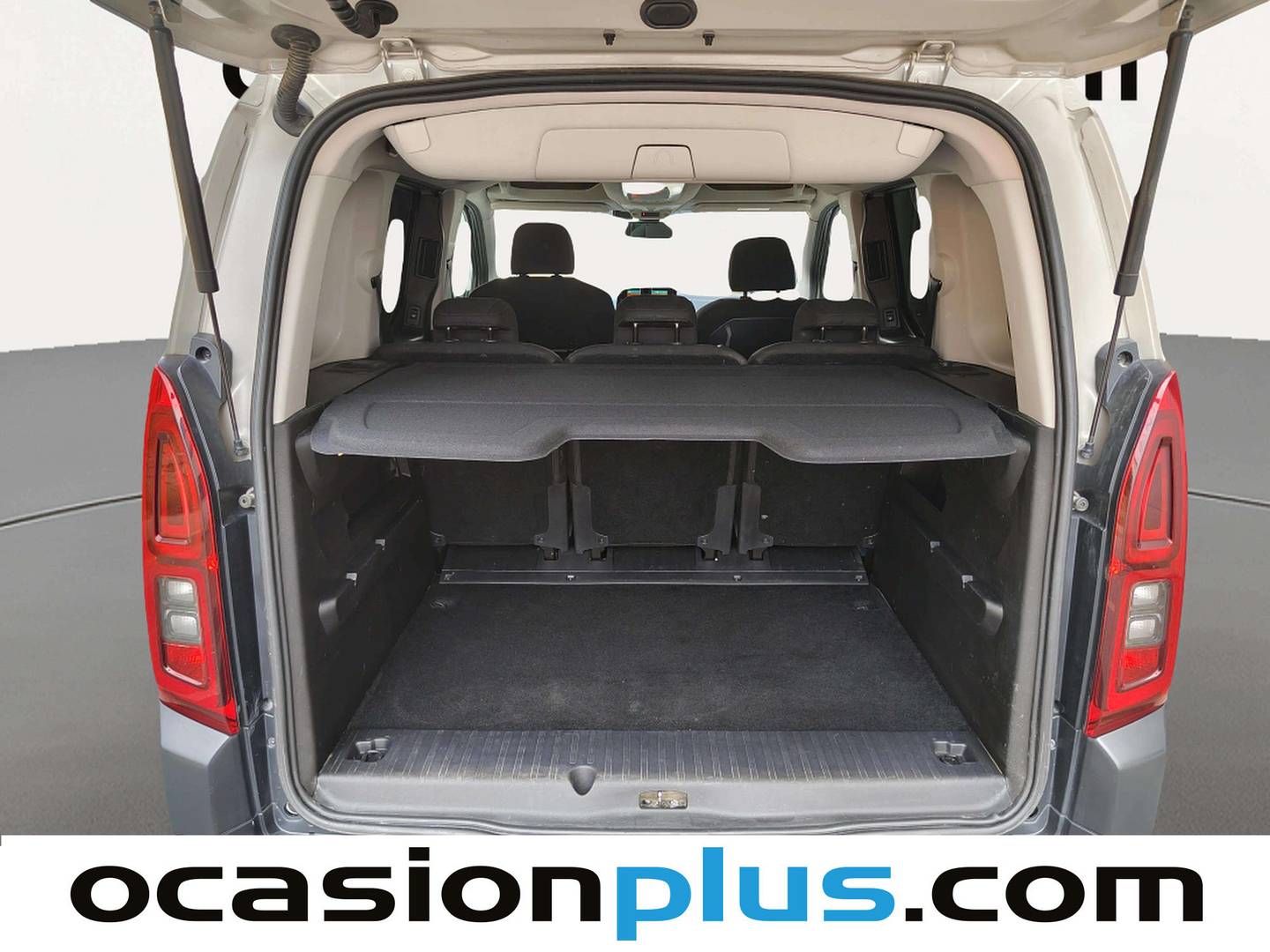 Fotos maletero Citroën Berlingo Citroën Berlingo BlueHDi 130 S&S Talla M Shine (130 CV)