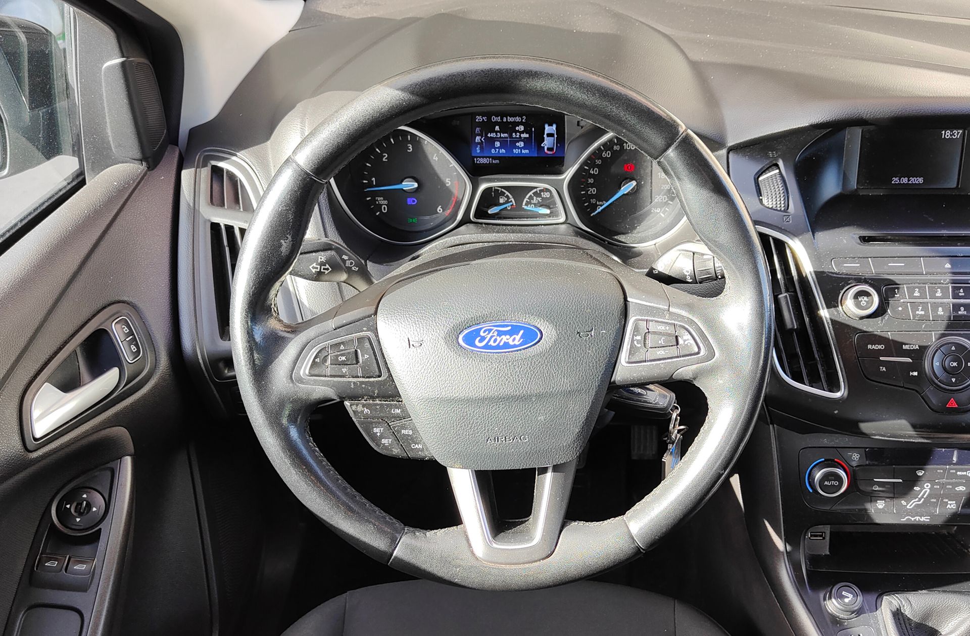 Ford Focus 1.5 TDCi Trend+ - foto 17
