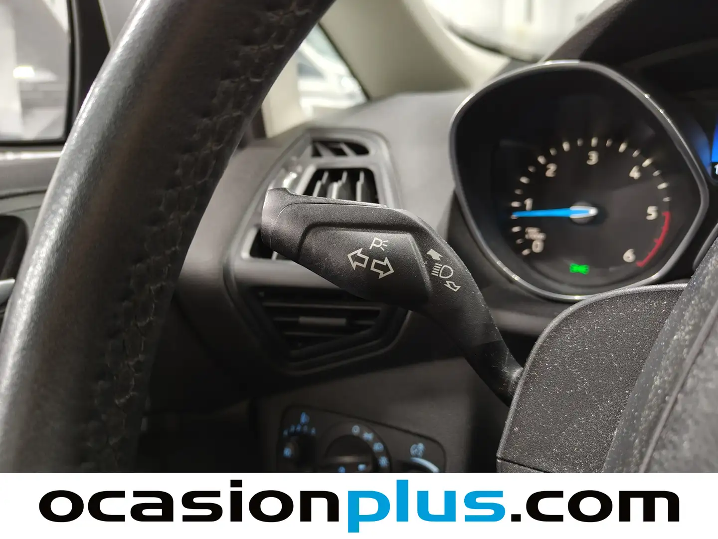 Foto Ford Grand C-Max Ford Grand C-Max 1.5 TDCI Trend+ (120 CV) 7 Plazas