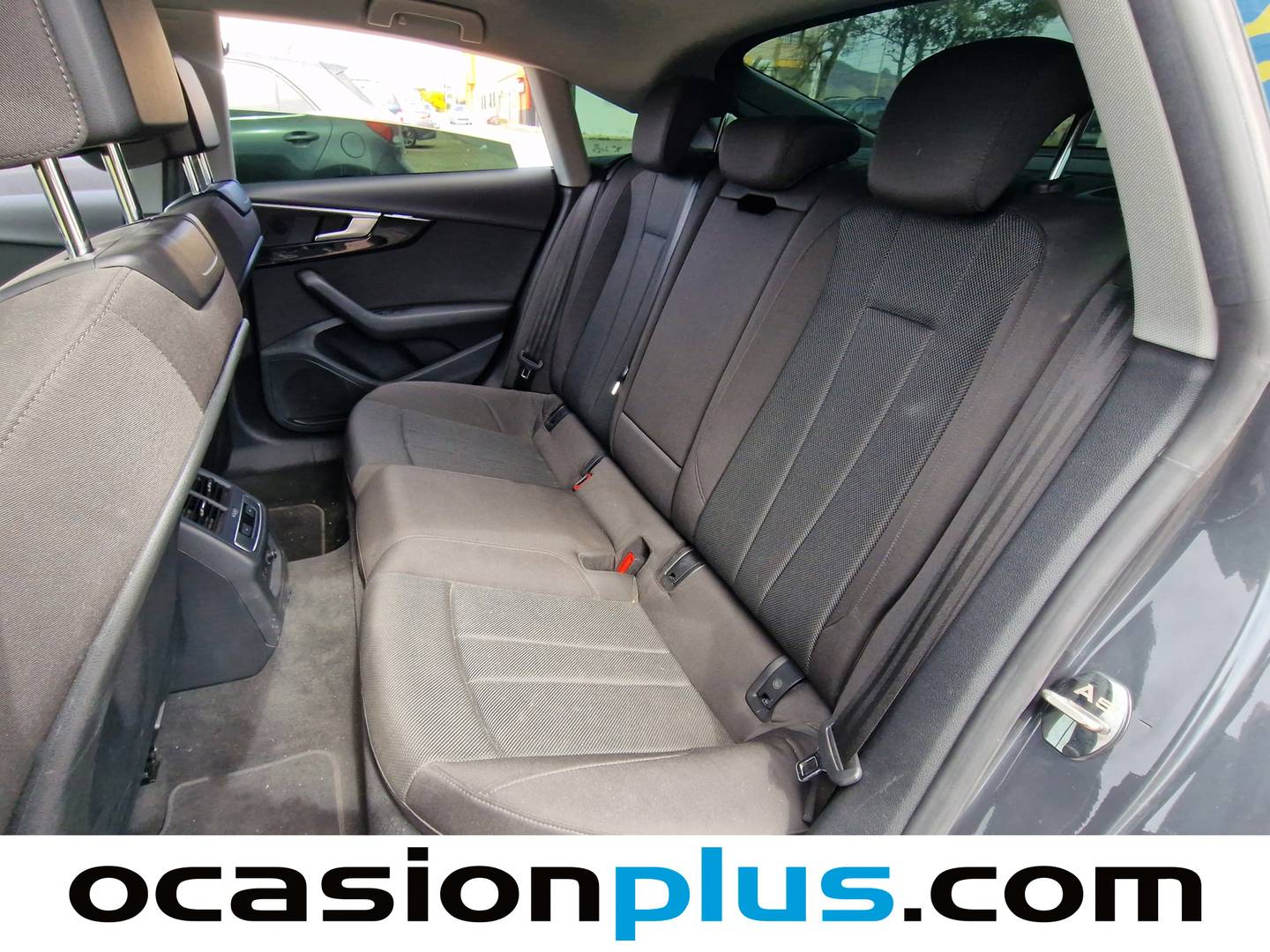 Foto asientos traseros Audi A5 Audi A5 Sportback Advanced 40 TDI (204 CV) S tronic