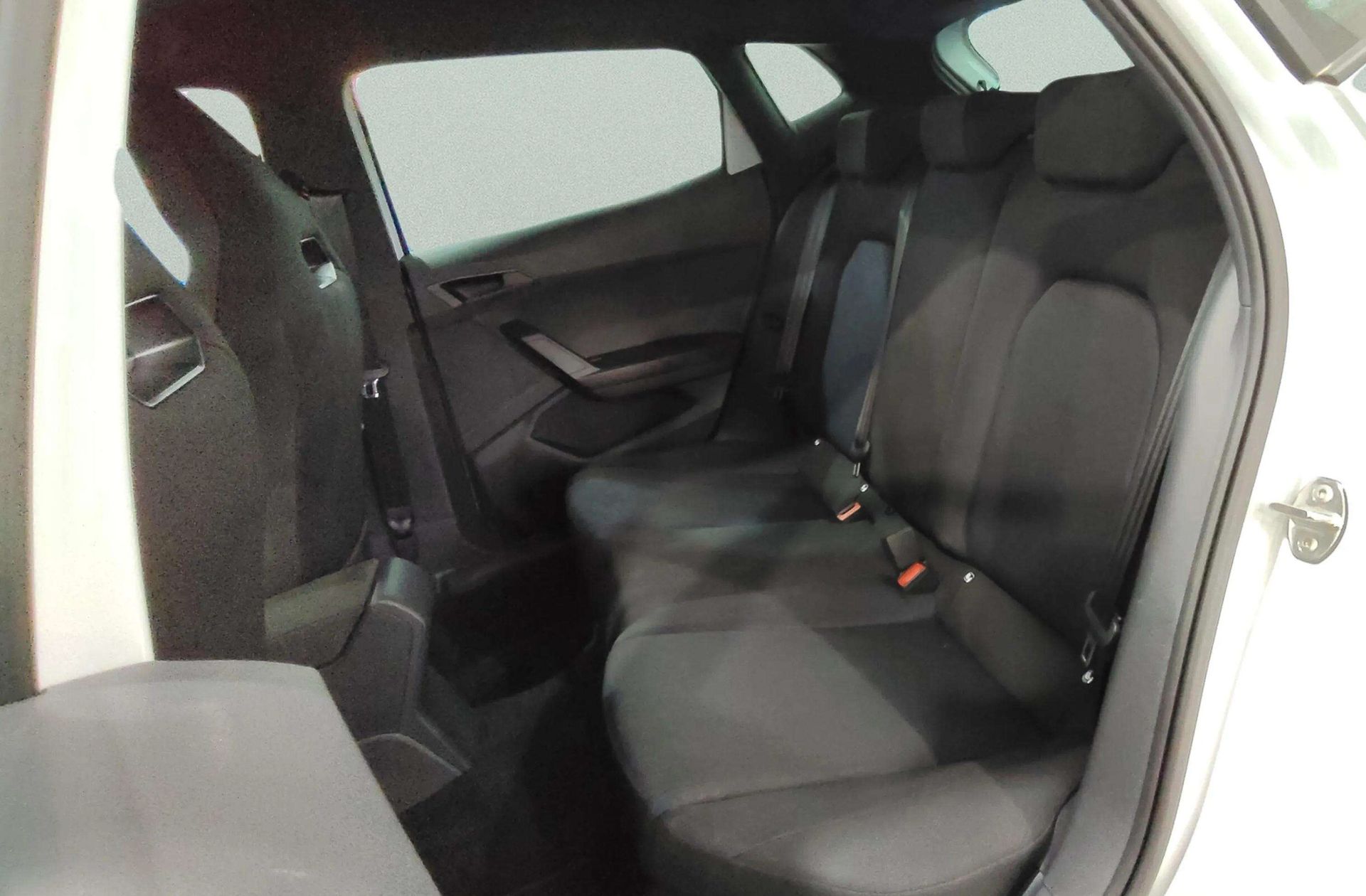 SEAT Ibiza 1.0 TSI FR Salta - foto 11