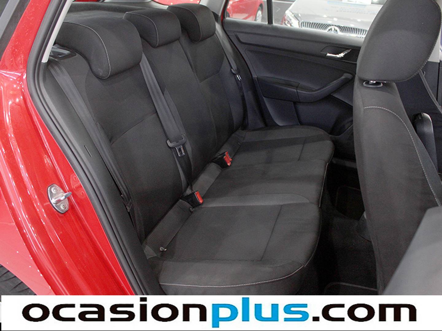 Foto Skoda Rapid Skoda Spaceback 1.6 TDI CR Ambition (105 CV)