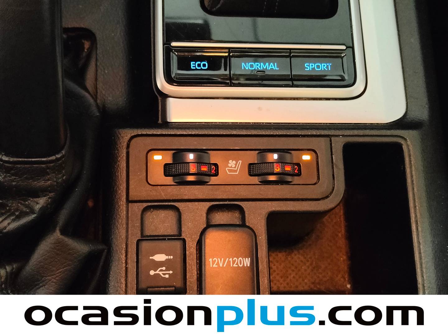 Equipamiento del Toyota Land Cruiser Toyota Land Cruiser 2.8 D-4D VXL Aut. (177 CV) 7 Plazas