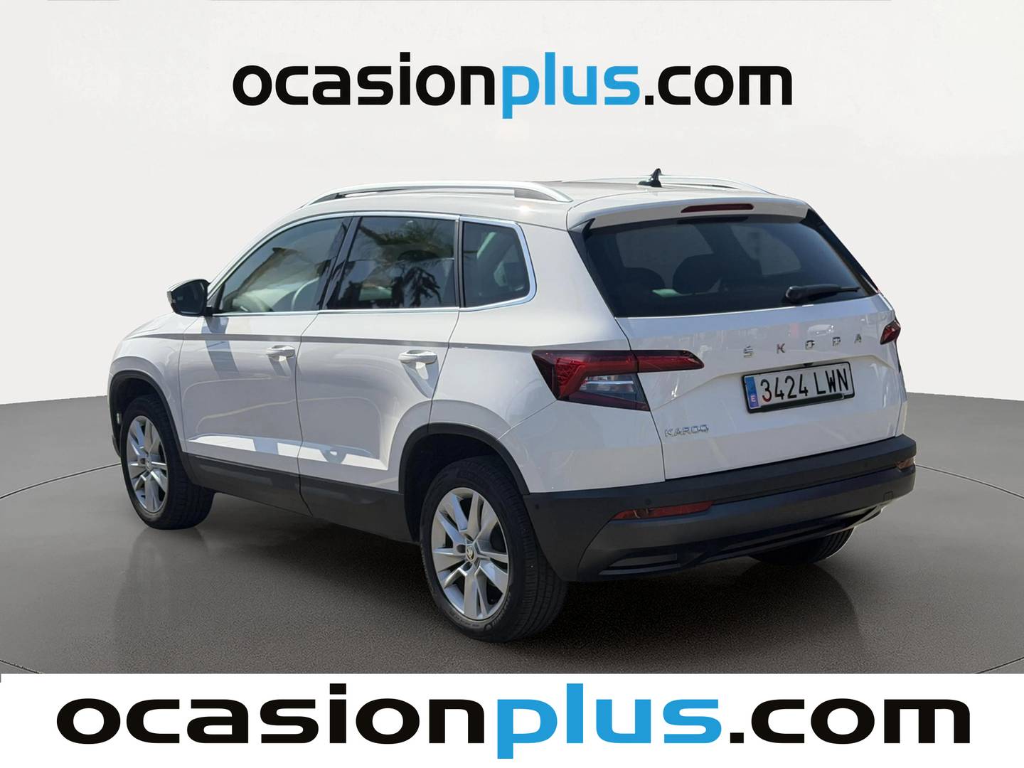 Foto trasera Skoda Karoq Skoda Karoq 1.0 TSI Ambition (110 CV) izquierda