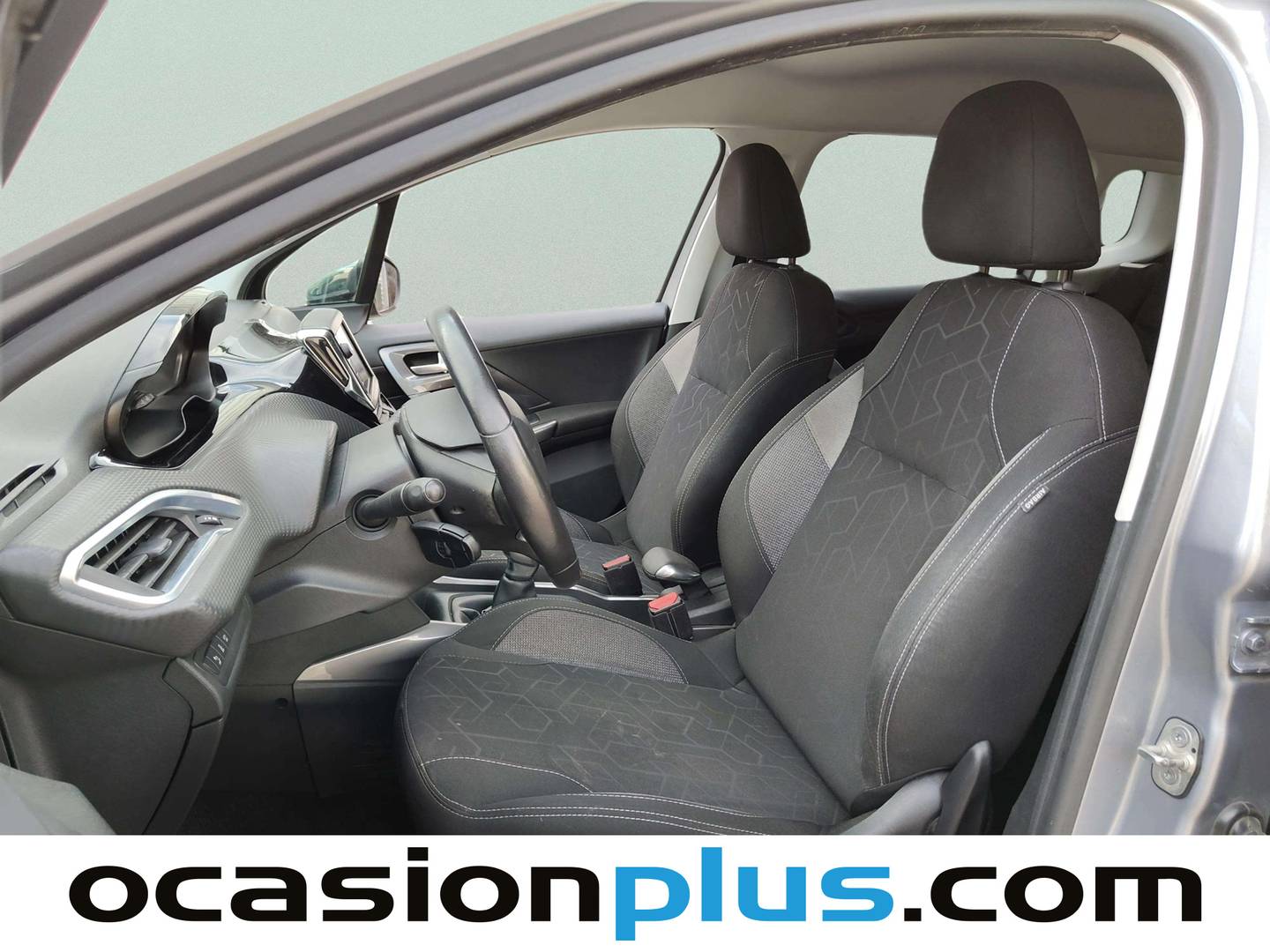 Foto asientos delanteros Peugeot 2008 Peugeot 2008 PureTech 110 S&S Style (110 CV)
