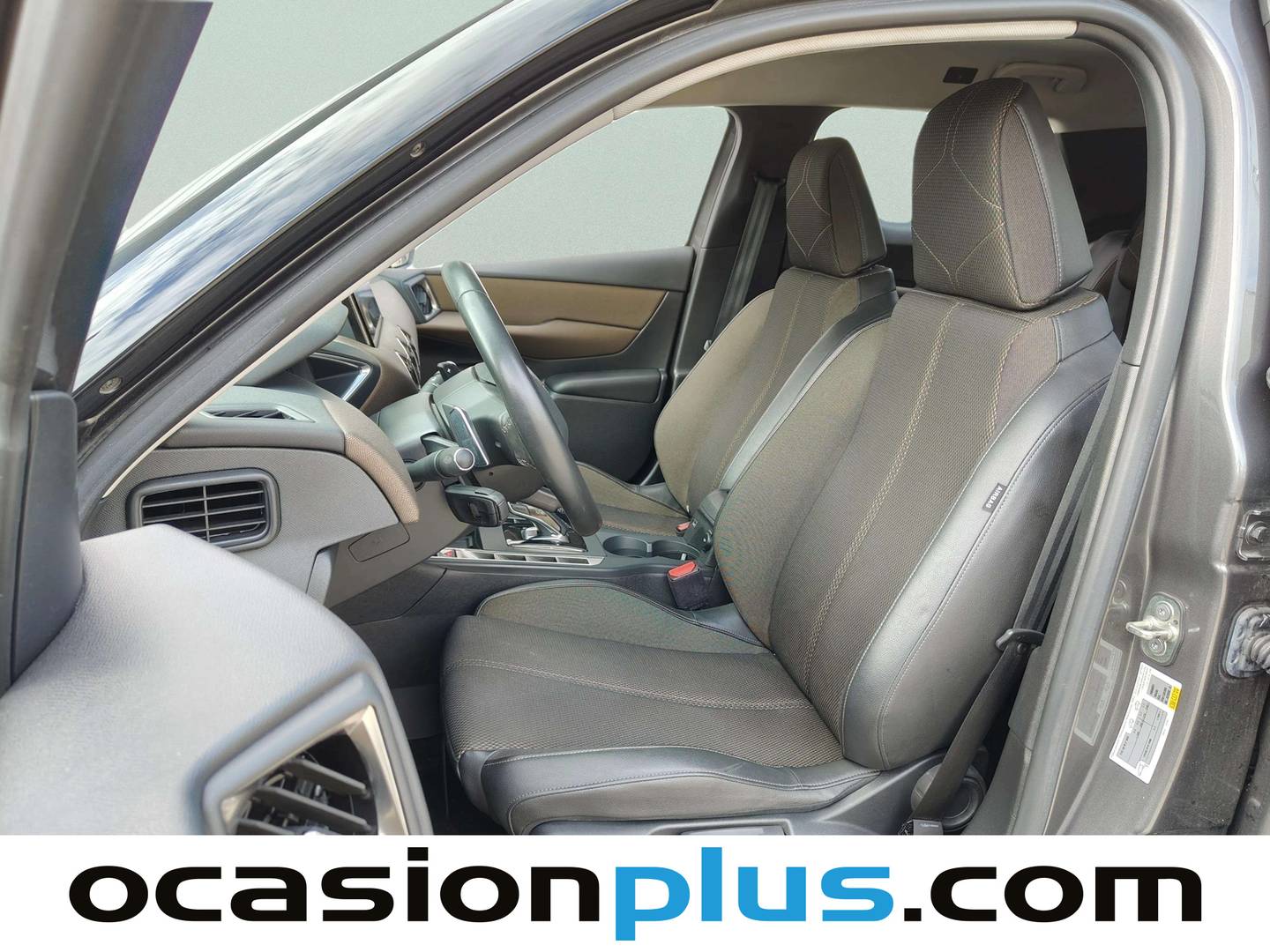 Foto DS DS 3 Crossback DS DS3 BlueHDi (131 CV) Auto SO CHIC