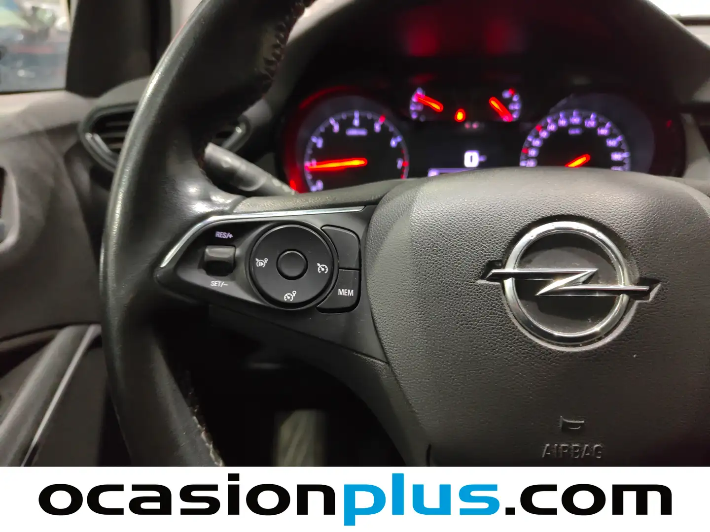 Foto Opel Crossland Opel Crossland 1.2 Edition (110 CV)